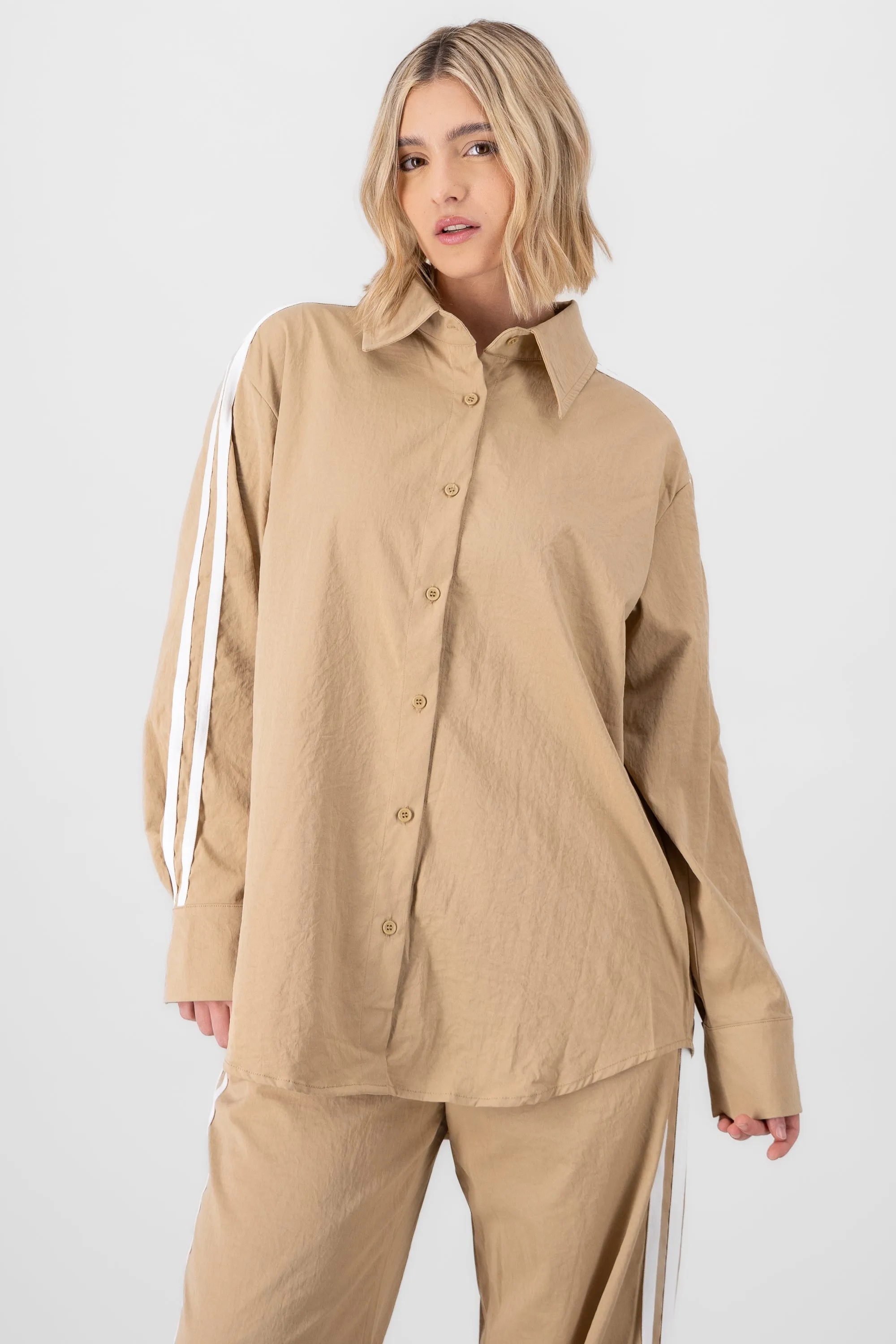 Camisa oversize detalle rayas sold by Shasa product image thumbnail 2