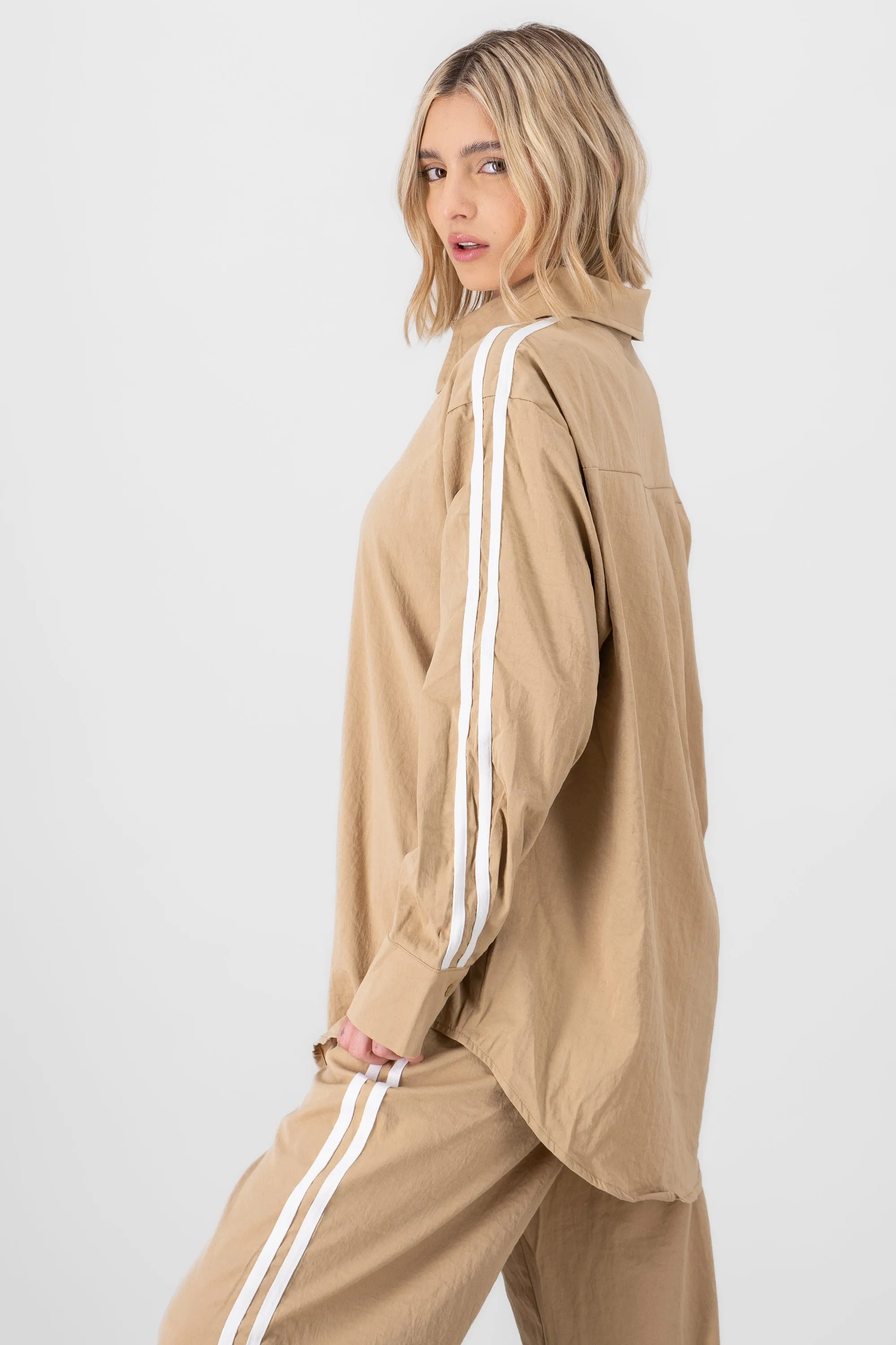 Camisa oversize detalle rayas sold by Shasa product image thumbnail 3