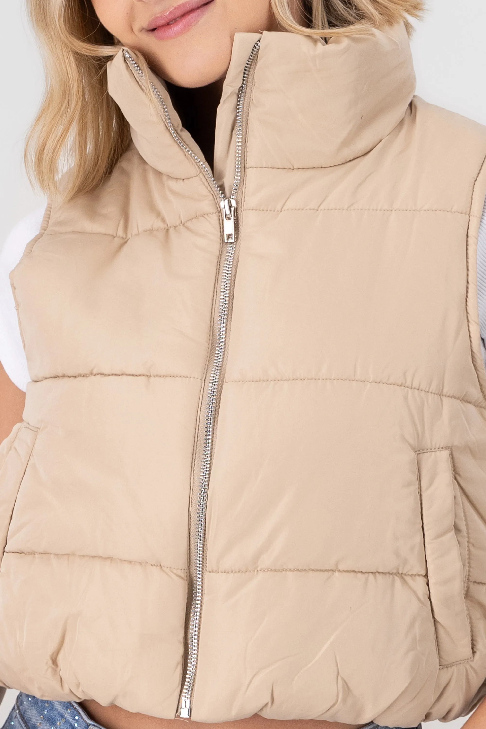 Chaleco corto capitonado sold by Shasa product image thumbnail 5