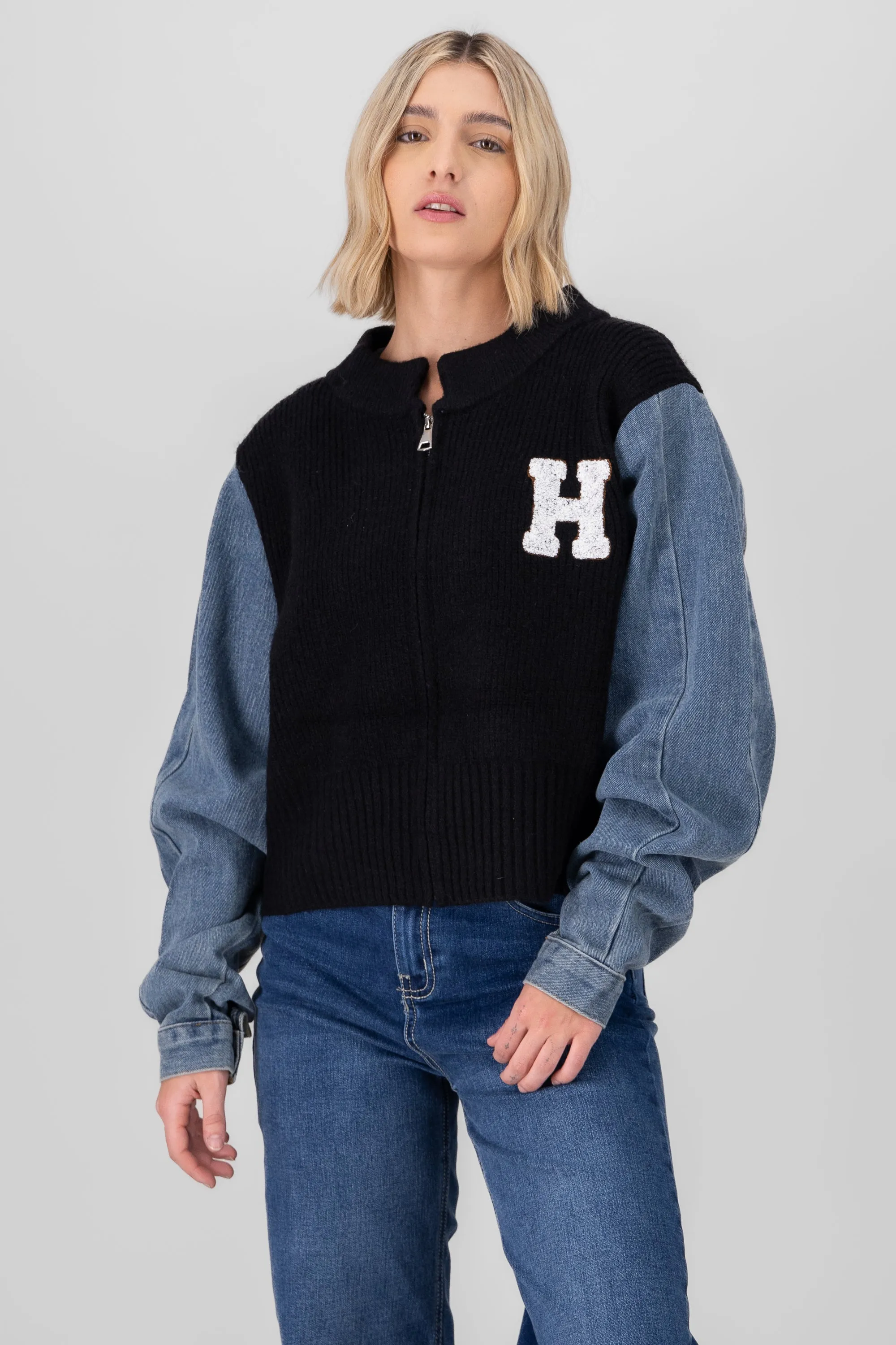 Sueter detalle mangas denim sold by Shasa product image thumbnail 2