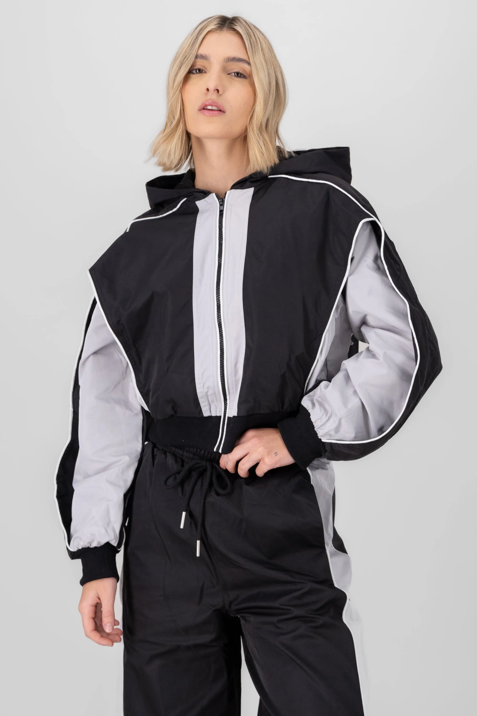 Chamarra ligera detalle contraste sold by Shasa product image thumbnail 2