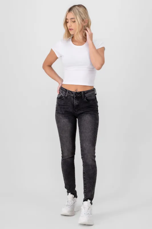 Jeans skinny slim contraste sold by Shasa
