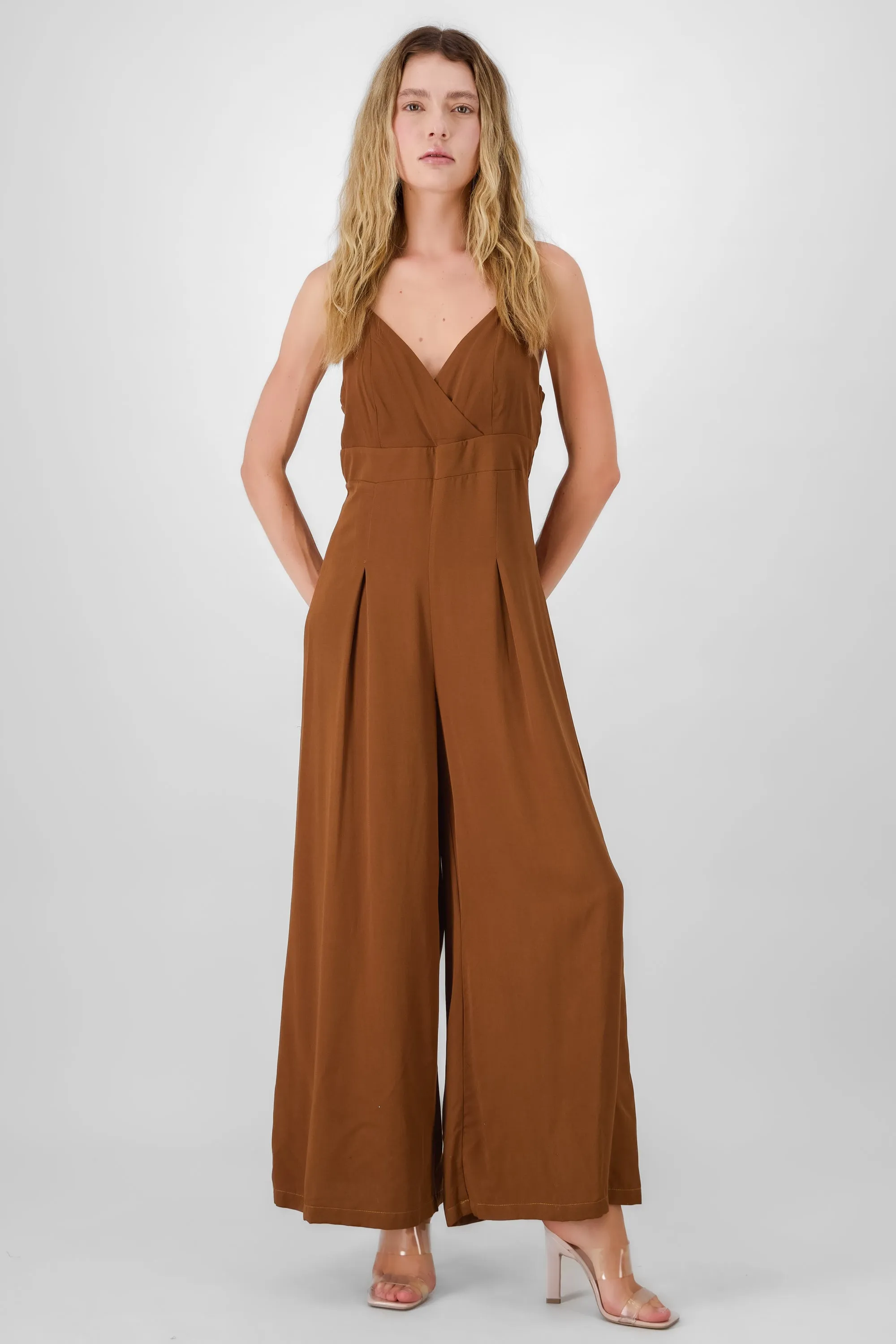 Jumpsuit escote v sold by Shasa product image thumbnail 2