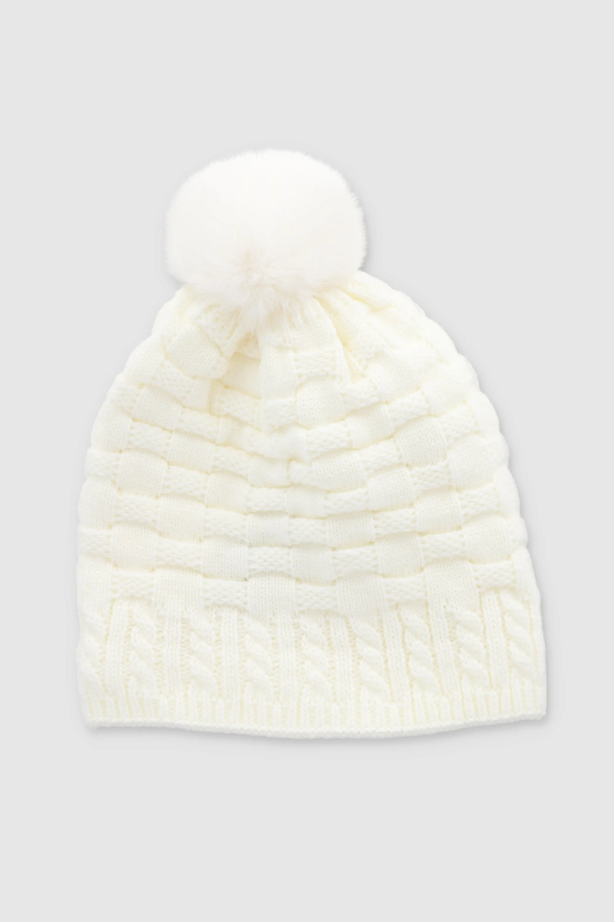 Gorro tejido cuadros sold by Shasa product image thumbnail 3