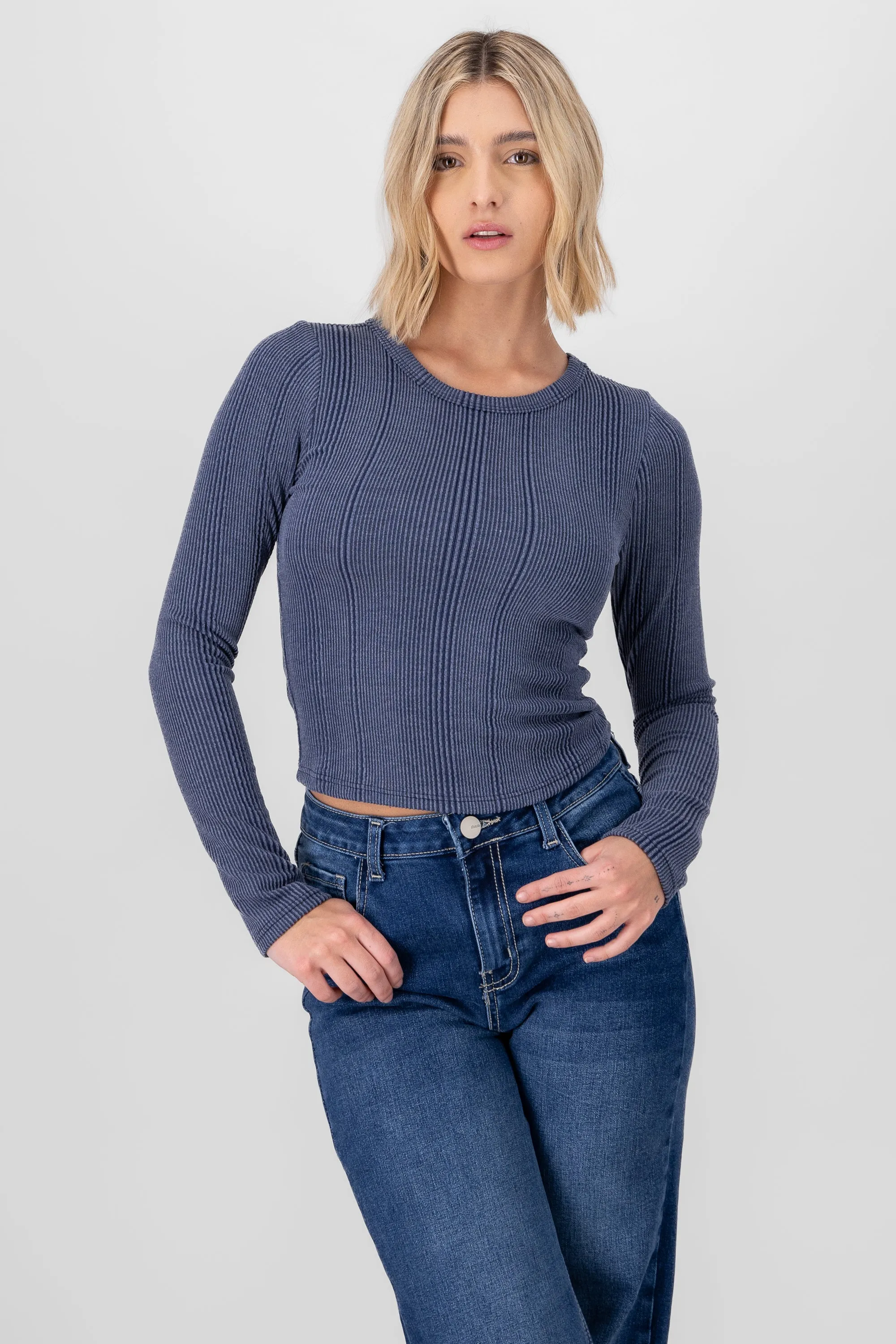 Top manga larga rib grueso sold by Shasa