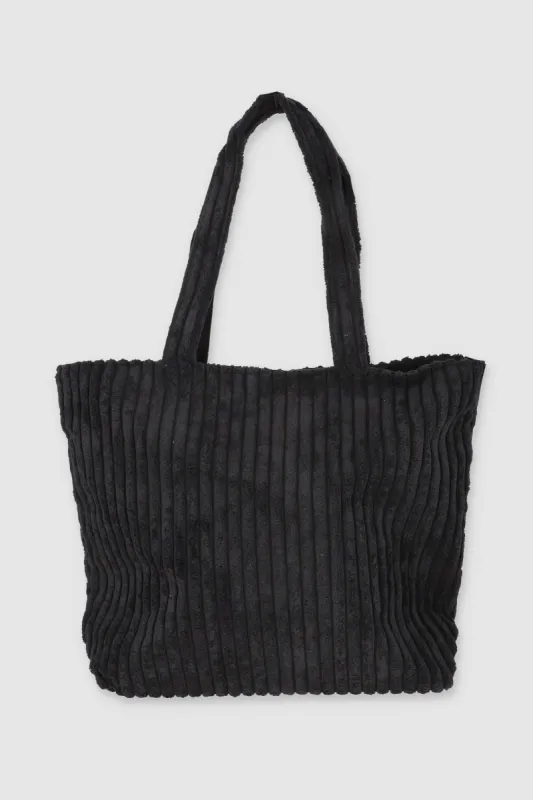 Bolsa tote pana ancha sold by Shasa