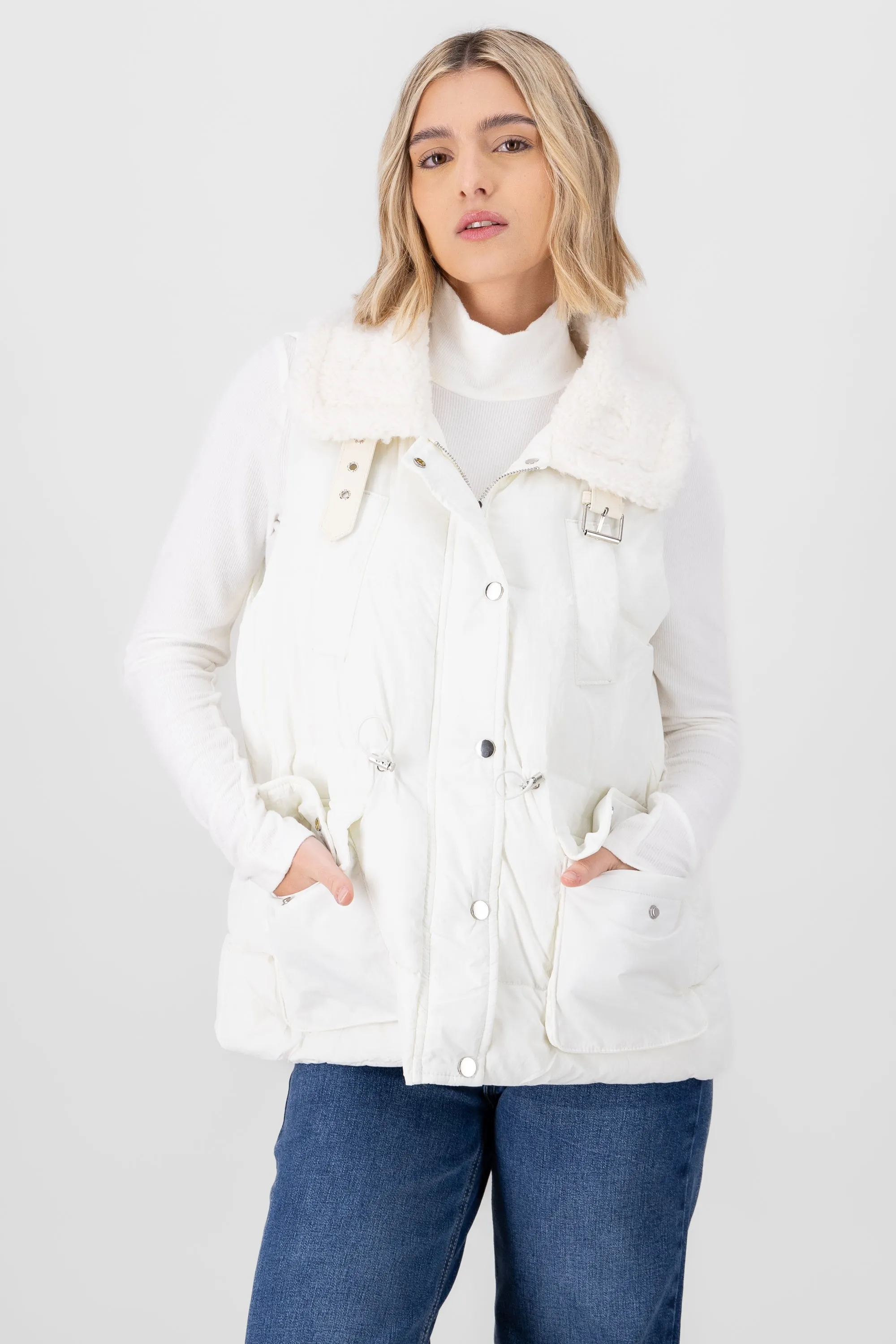 CHALECO DETALLE BORREGO sold by Shasa product image thumbnail 2