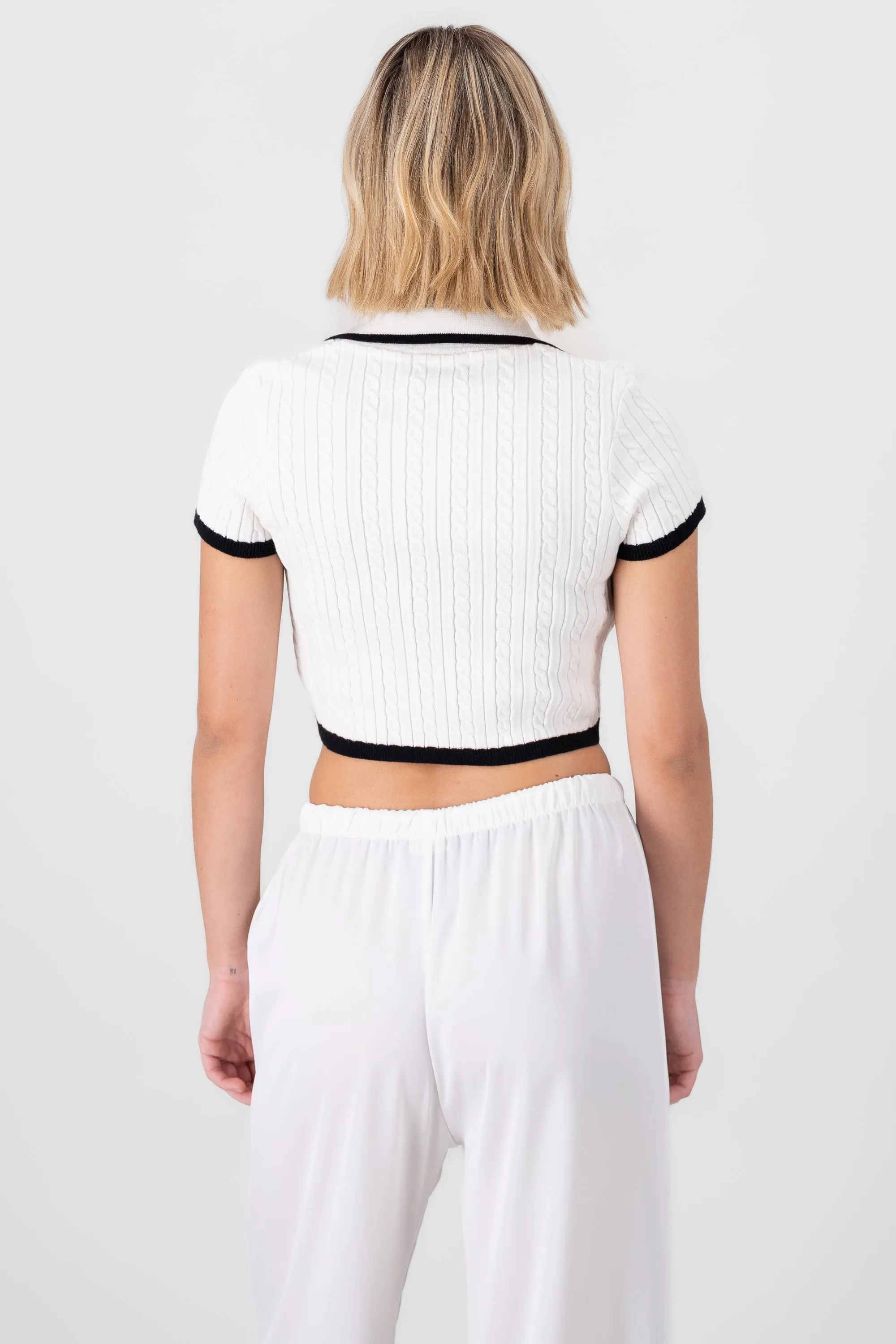 Top cuello polo cadena sold by Shasa product image thumbnail 4