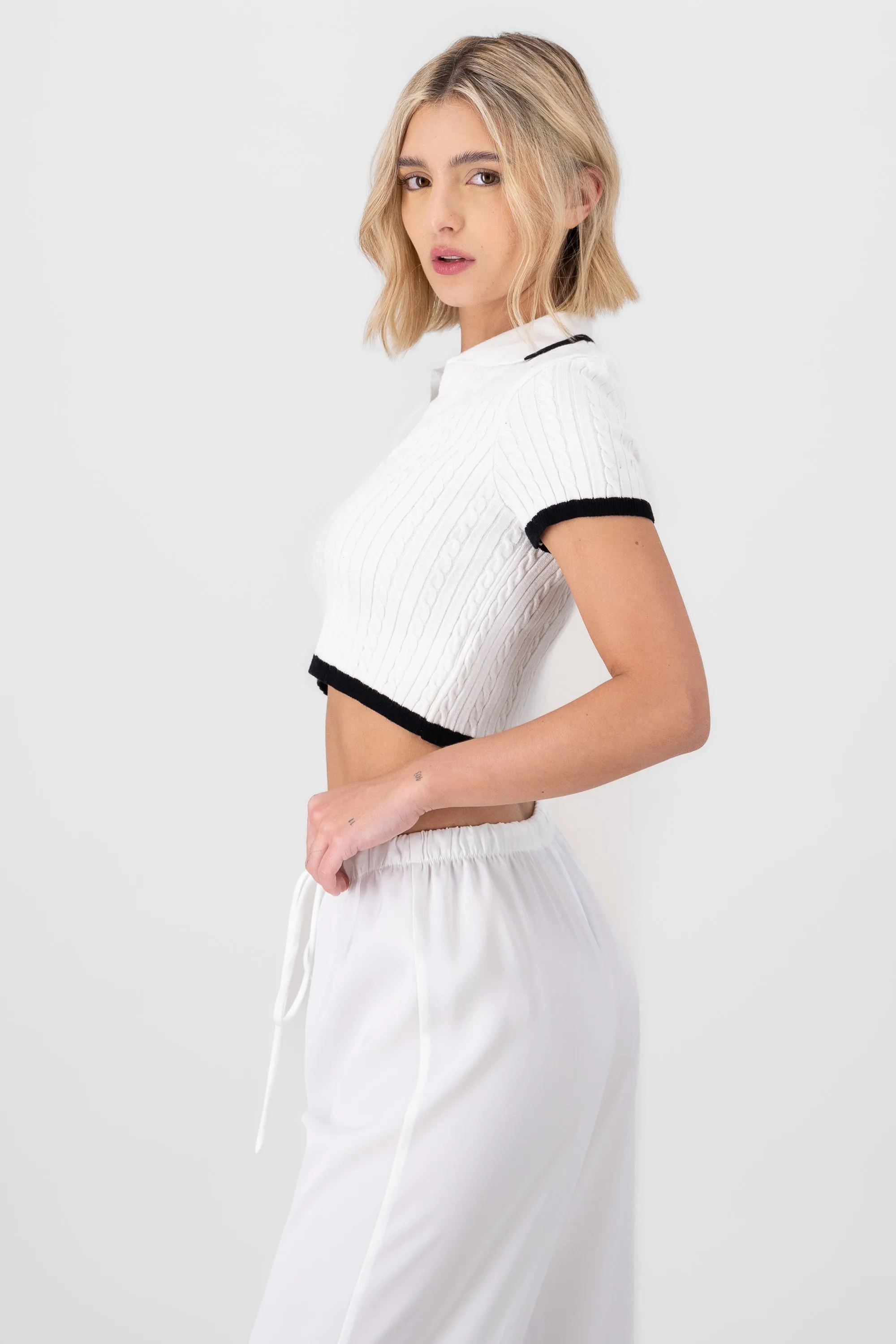 Top cuello polo cadena sold by Shasa product image thumbnail 3