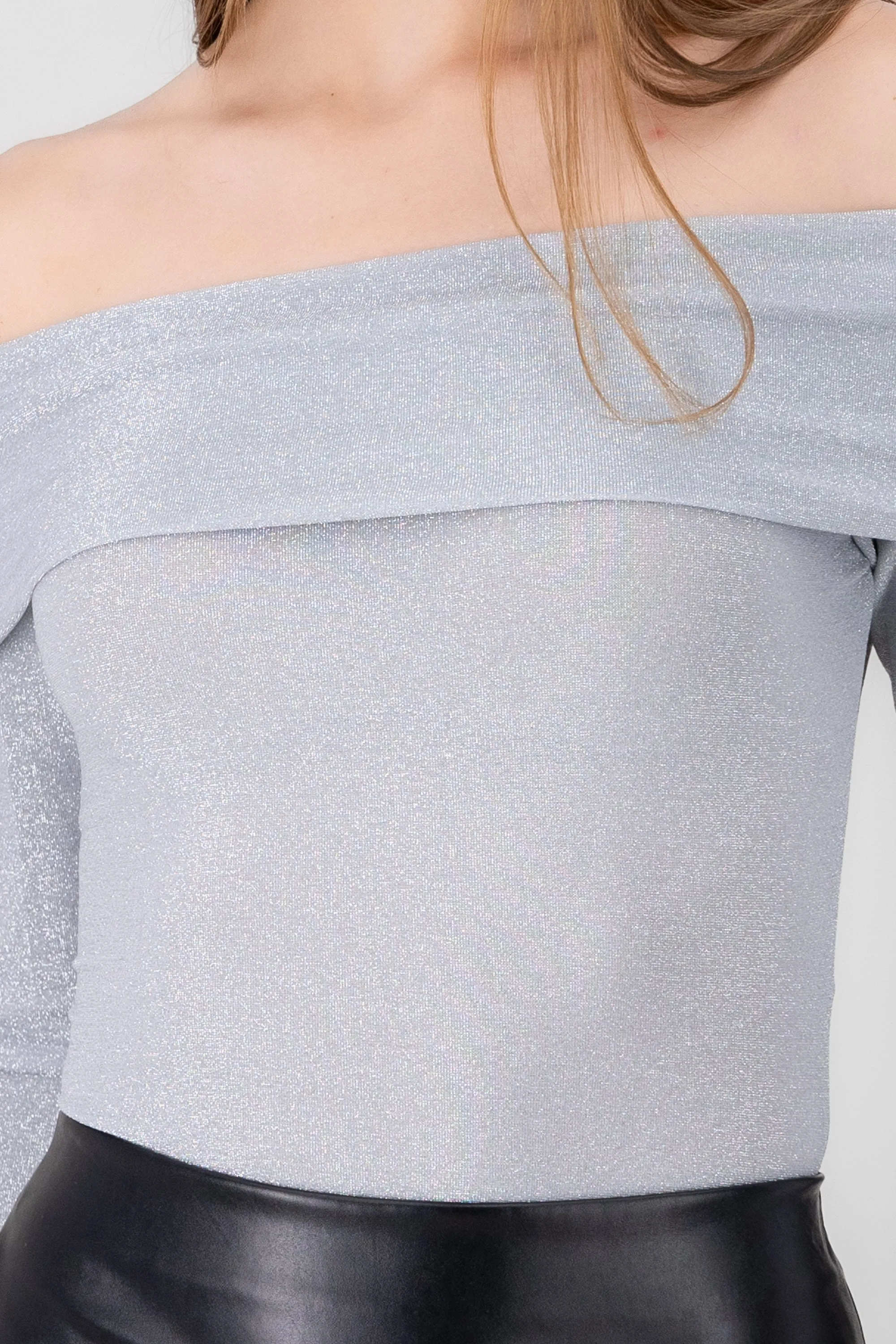 Bodysuit sin hombros tela brillos sold by Shasa product image thumbnail 5