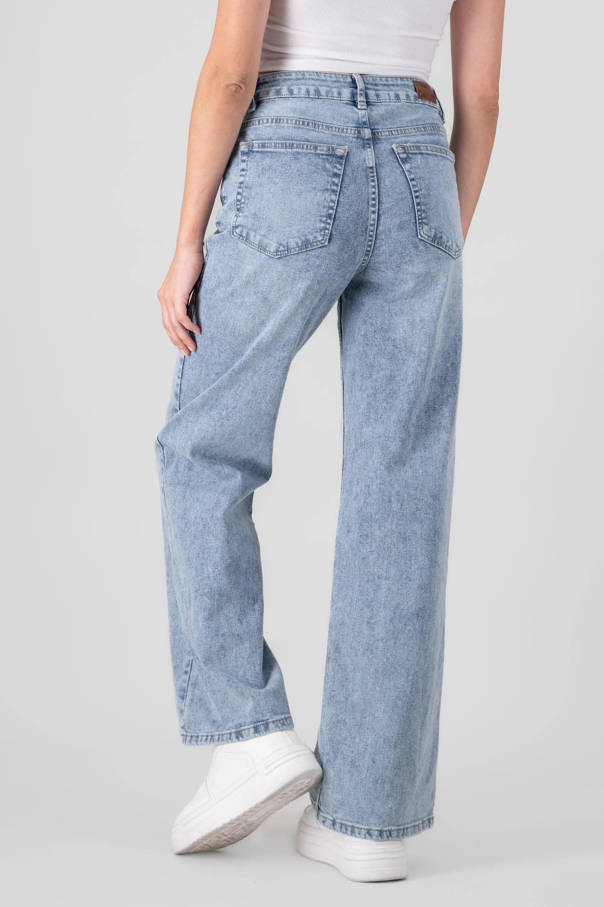 Jeans wide leg cintura media sold by Shasa product image thumbnail 4