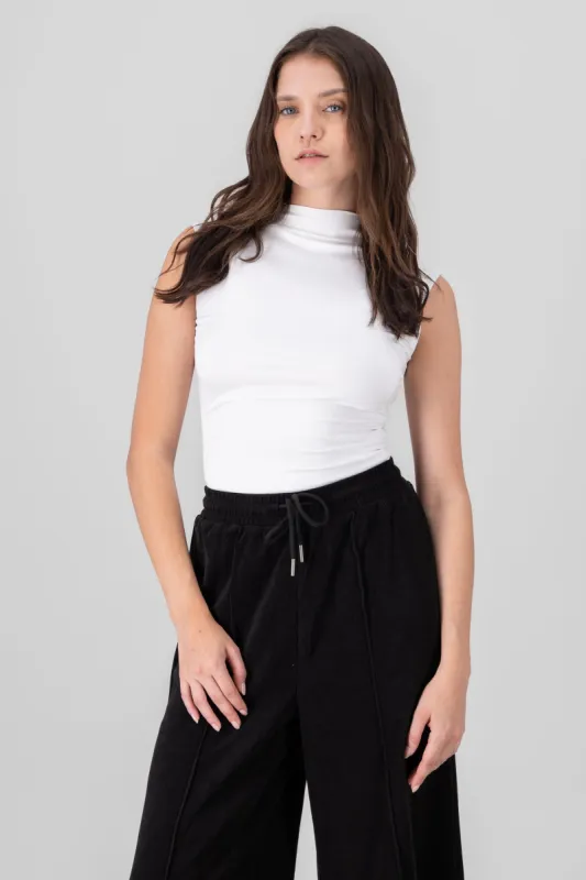 Top drapeados sold by Shasa