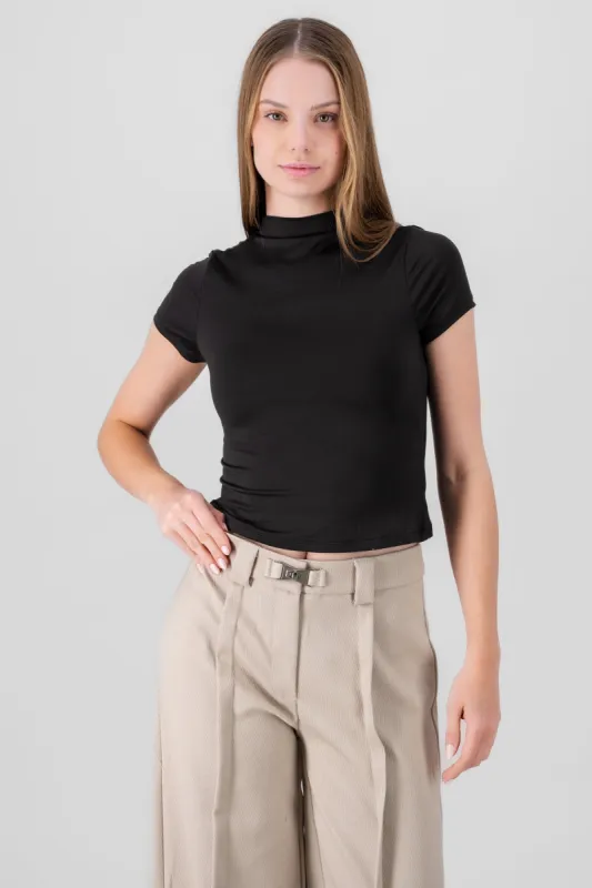 Top manga corta cuello alto sold by Shasa