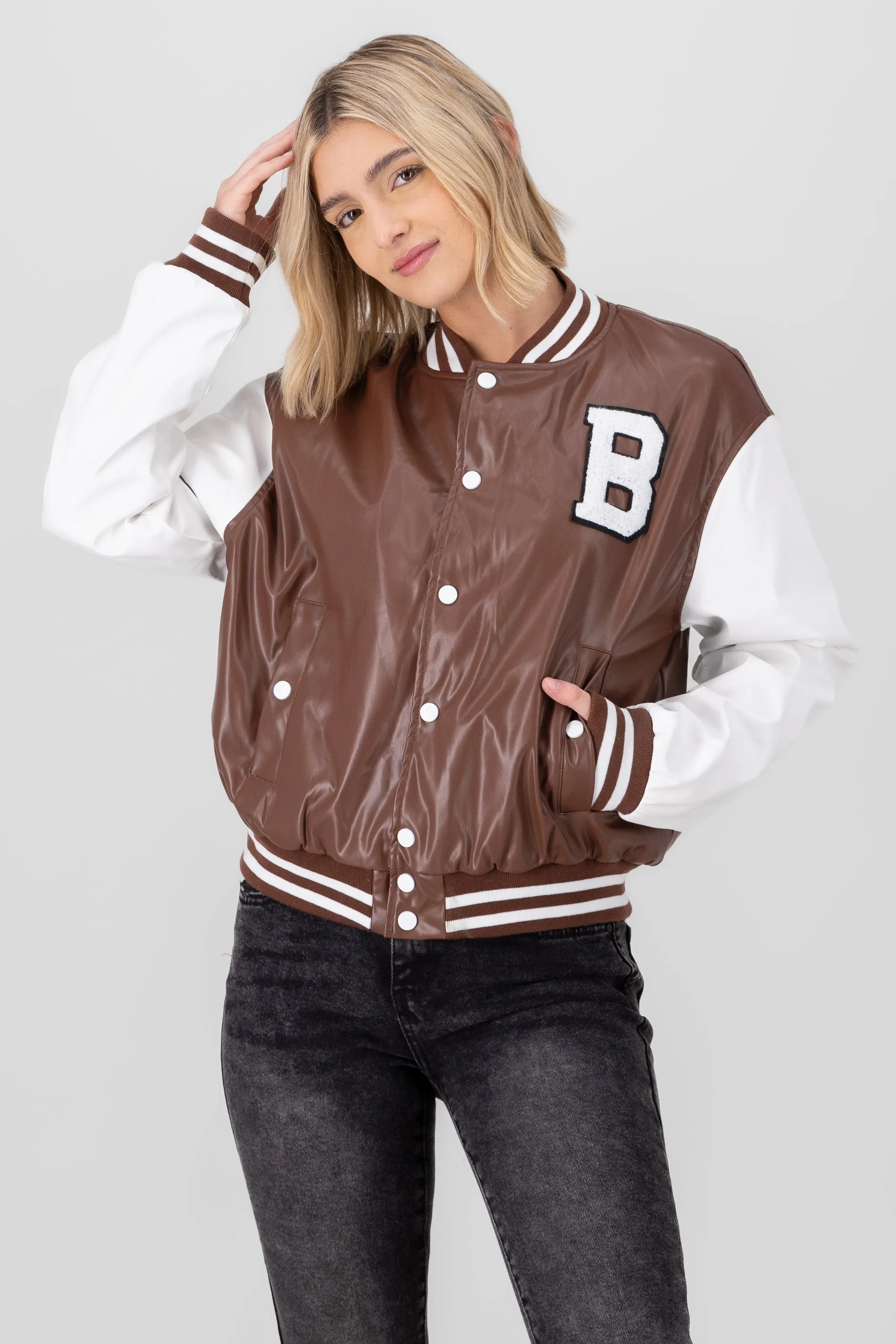 Bomber efecto piel parche sold by Shasa product image thumbnail 2