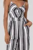 Jumpsuit rayas detalla escote sold by Shasa