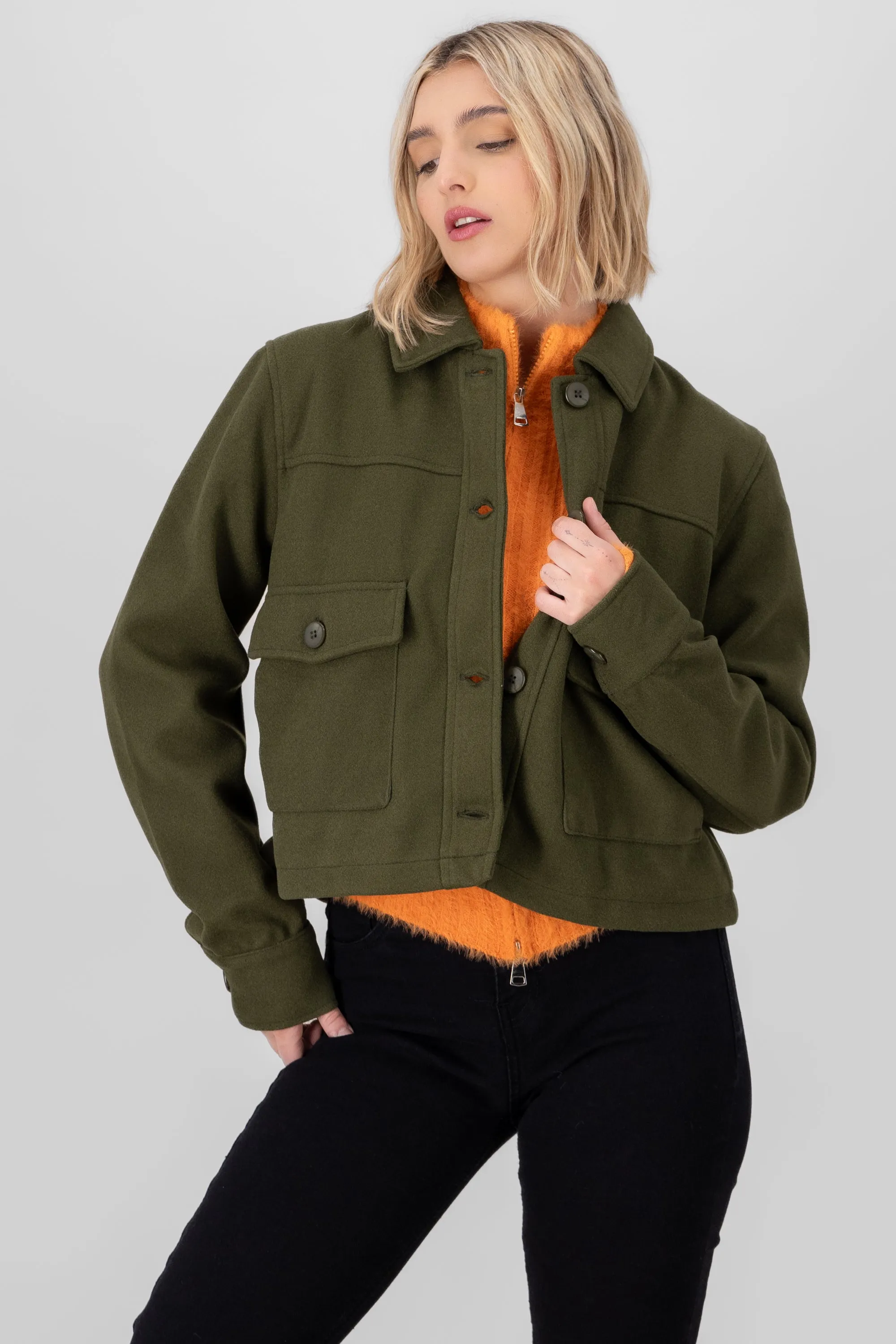 Chamarra bolsas manga larga sold by Shasa