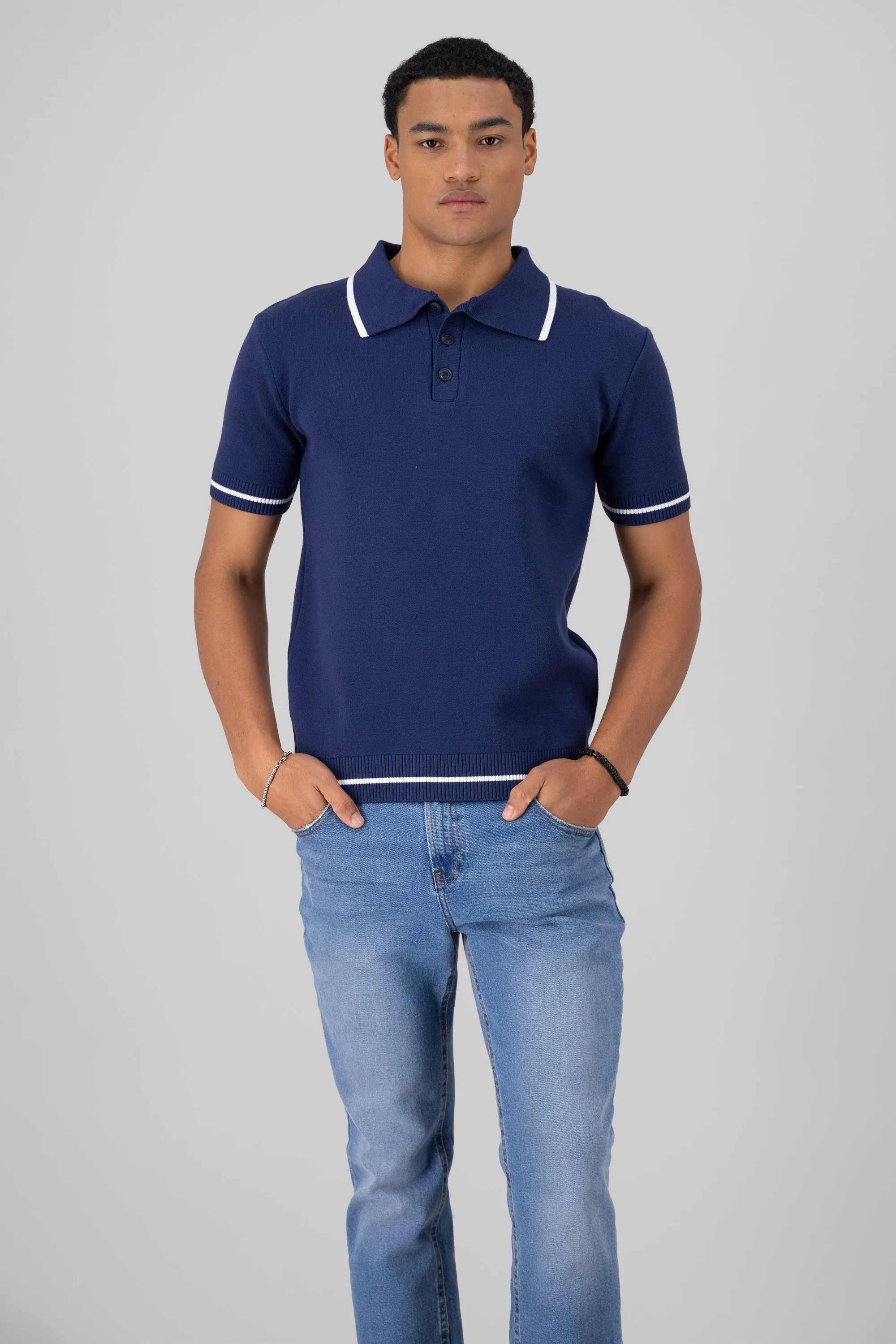 Polo detalle linea sold by Shasa