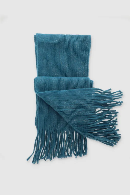 Bufanda tejida flecos sold by Shasa