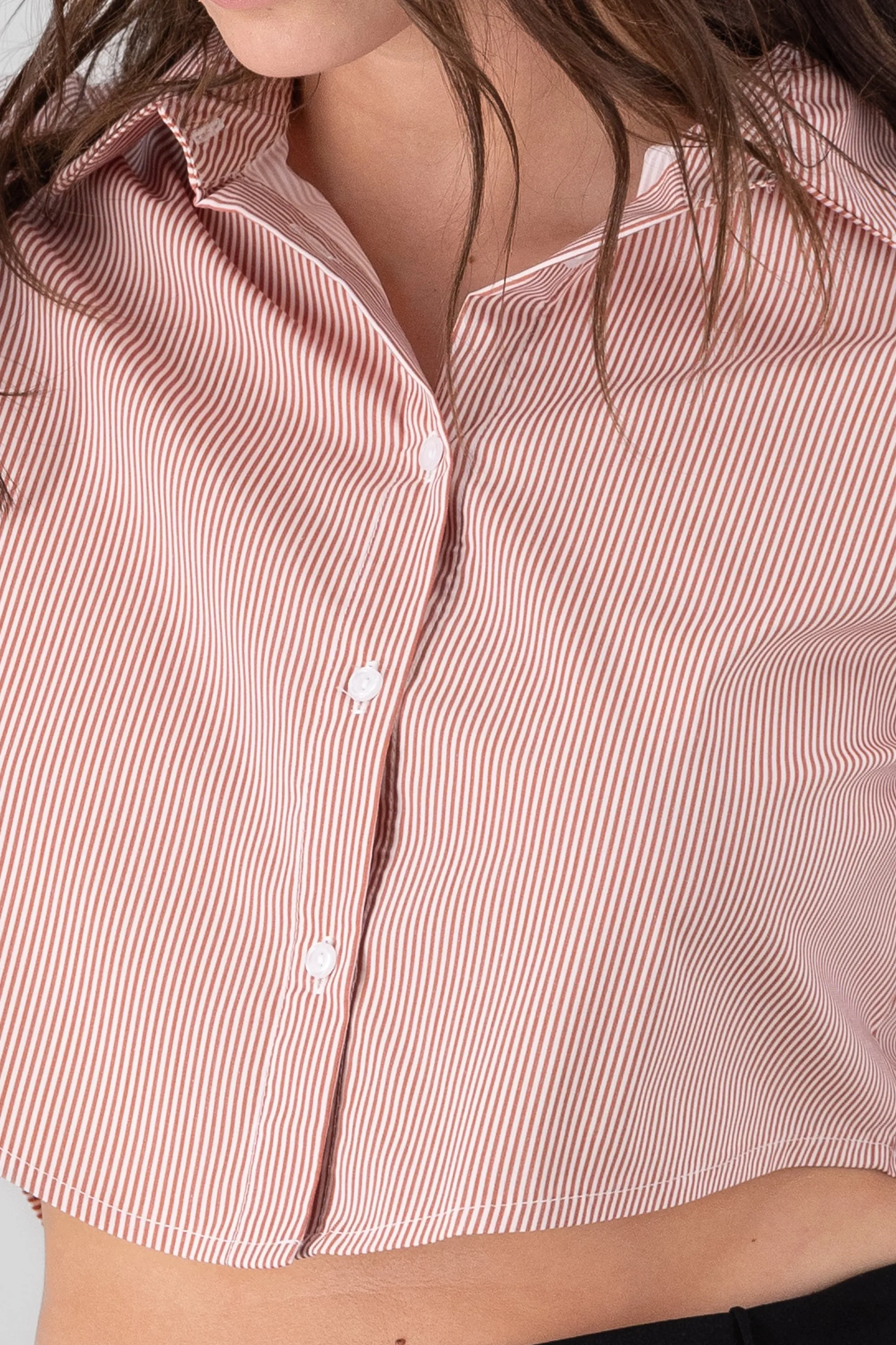 Camisa crop manga corta sold by Shasa product image thumbnail 5