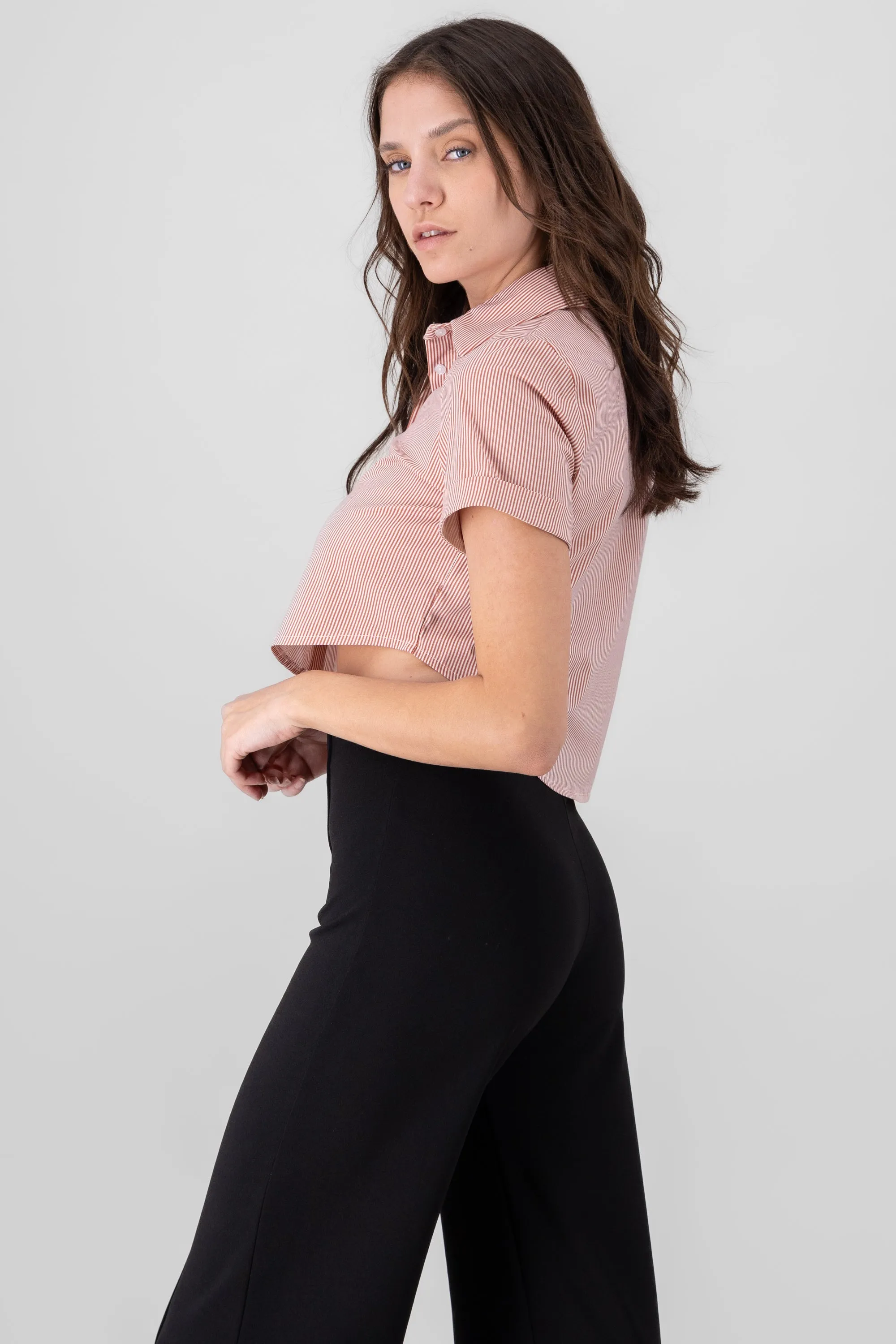 Camisa crop manga corta sold by Shasa product image thumbnail 3