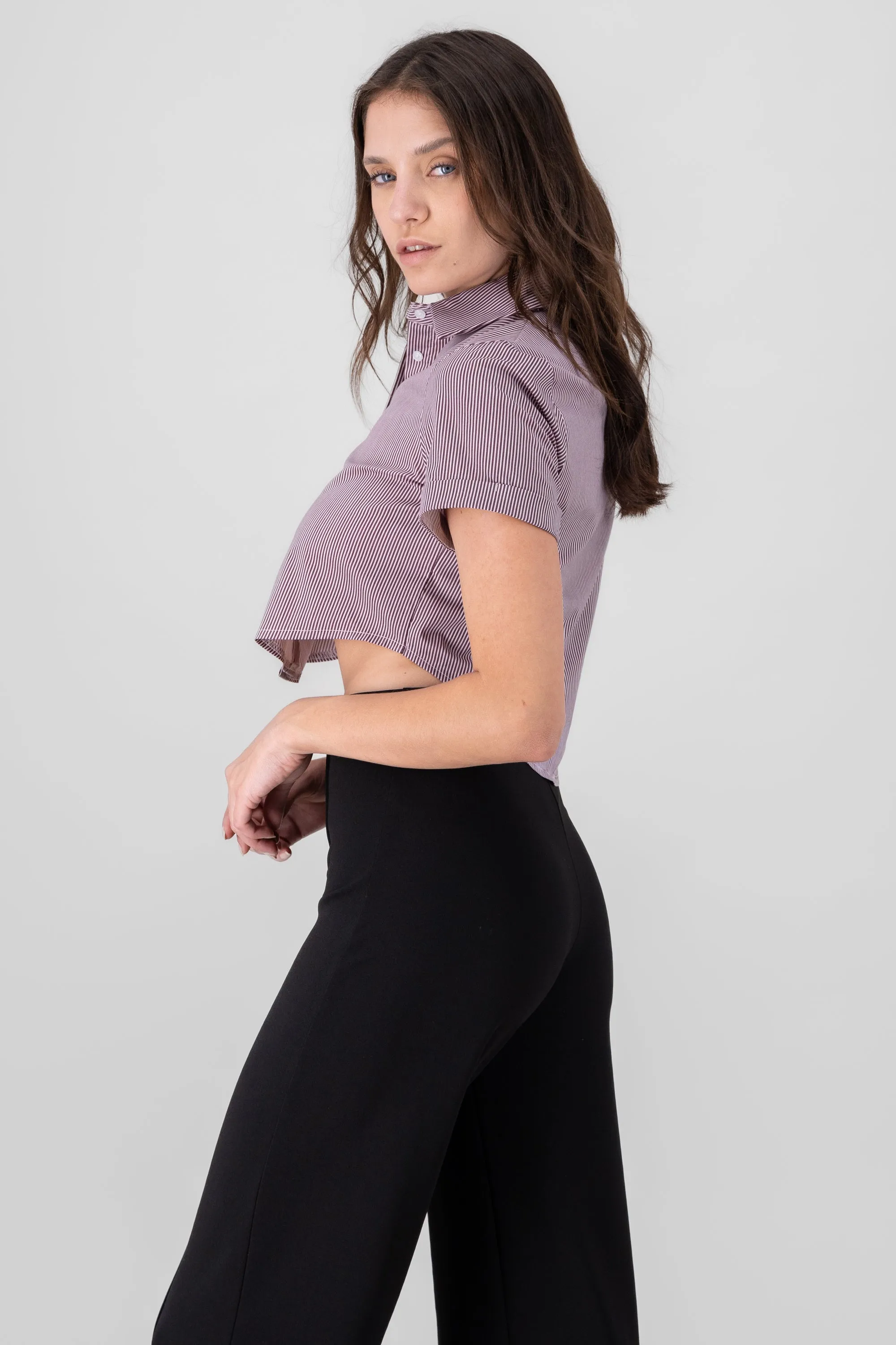 Camisa crop manga corta sold by Shasa product image thumbnail 3