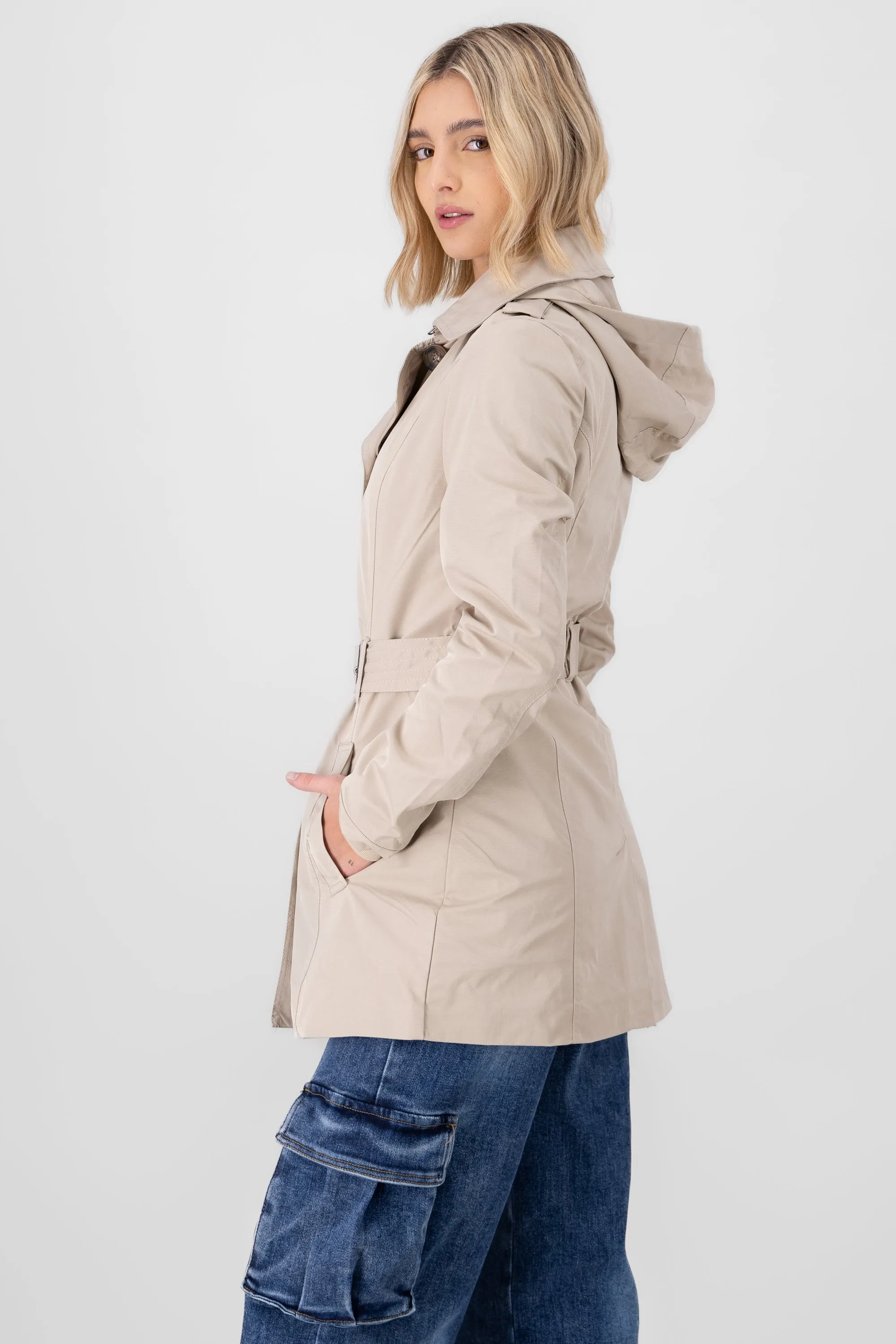 Gabardina ajustada capucha sold by Shasa product image thumbnail 3