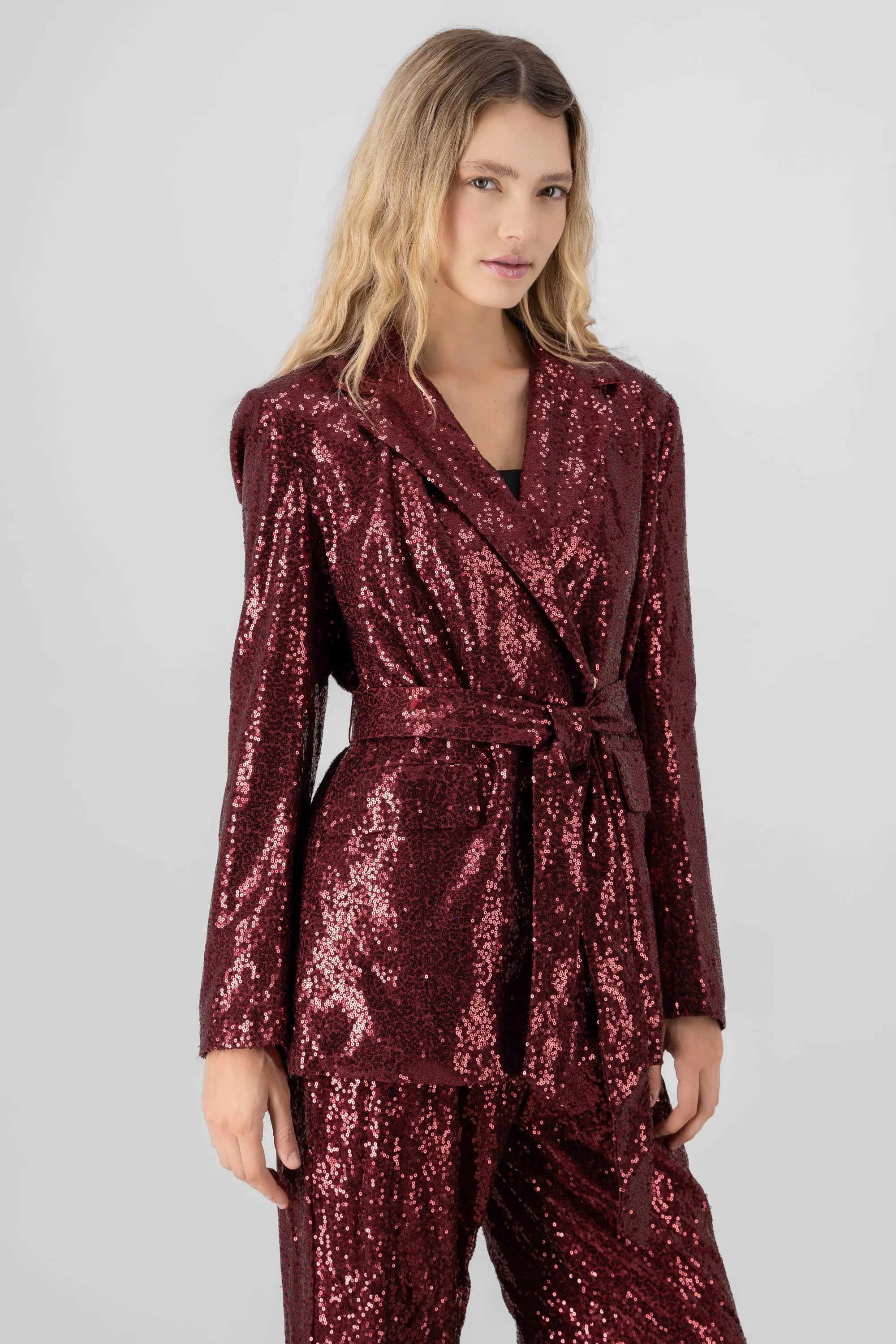 Saco brillos detalle cinturon sold by Shasa product image thumbnail 3