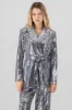 Saco brillos detalle cinturon sold by Shasa