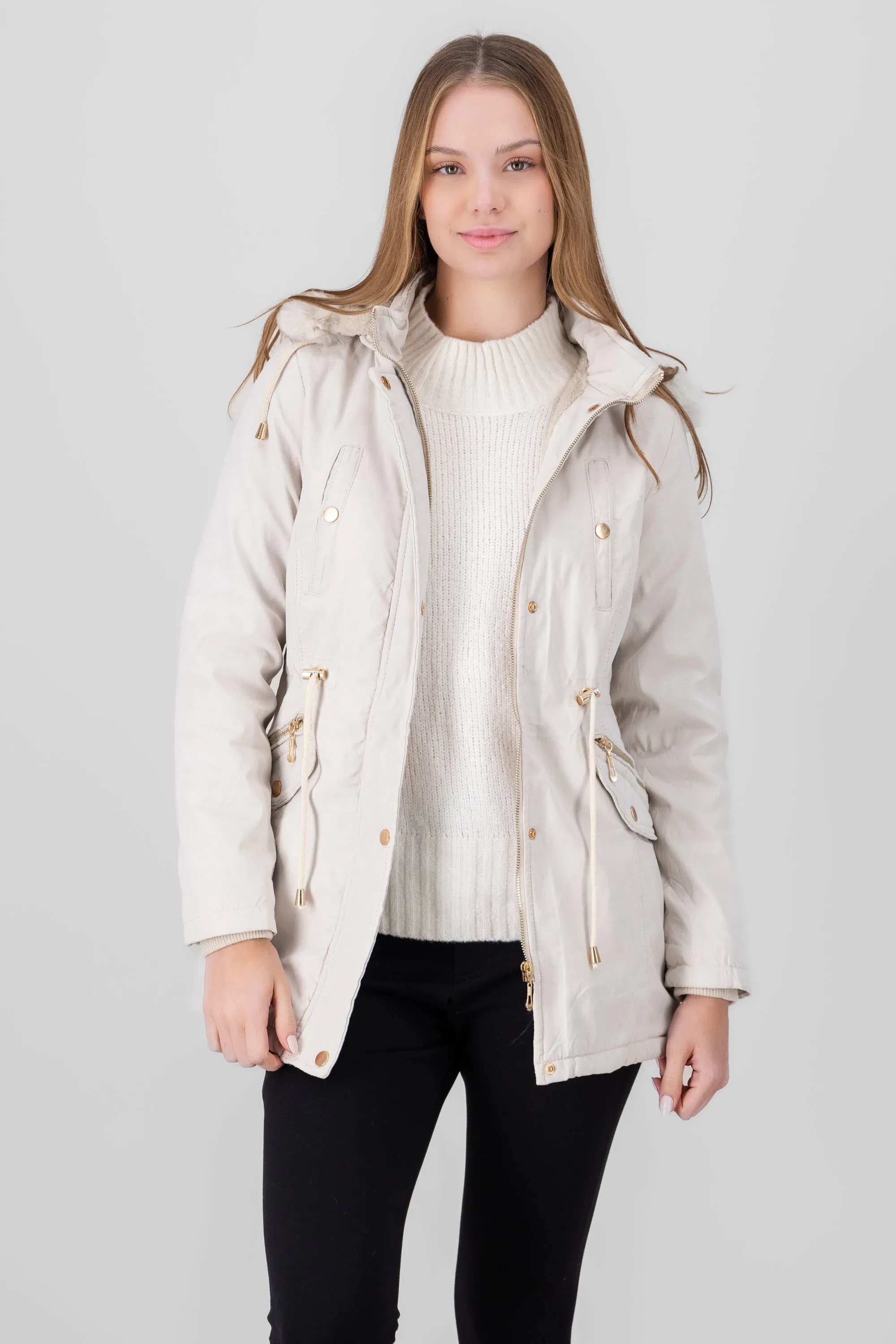 Gabardina bolsas cierre gorro sold by Shasa