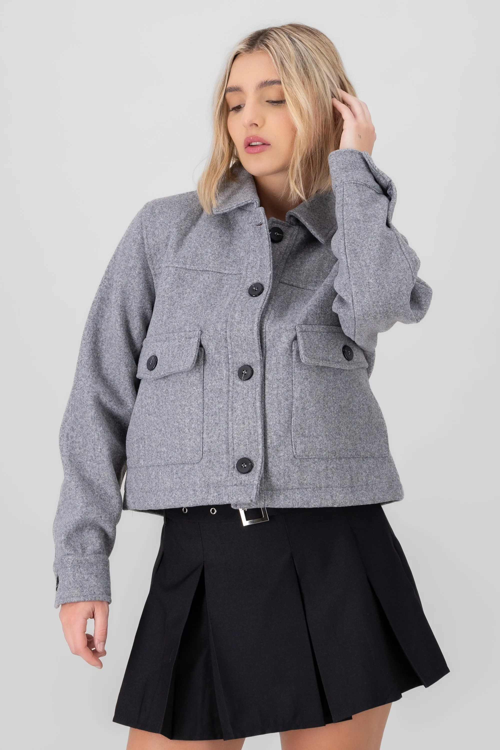 Chamarra bolsas manga larga sold by Shasa