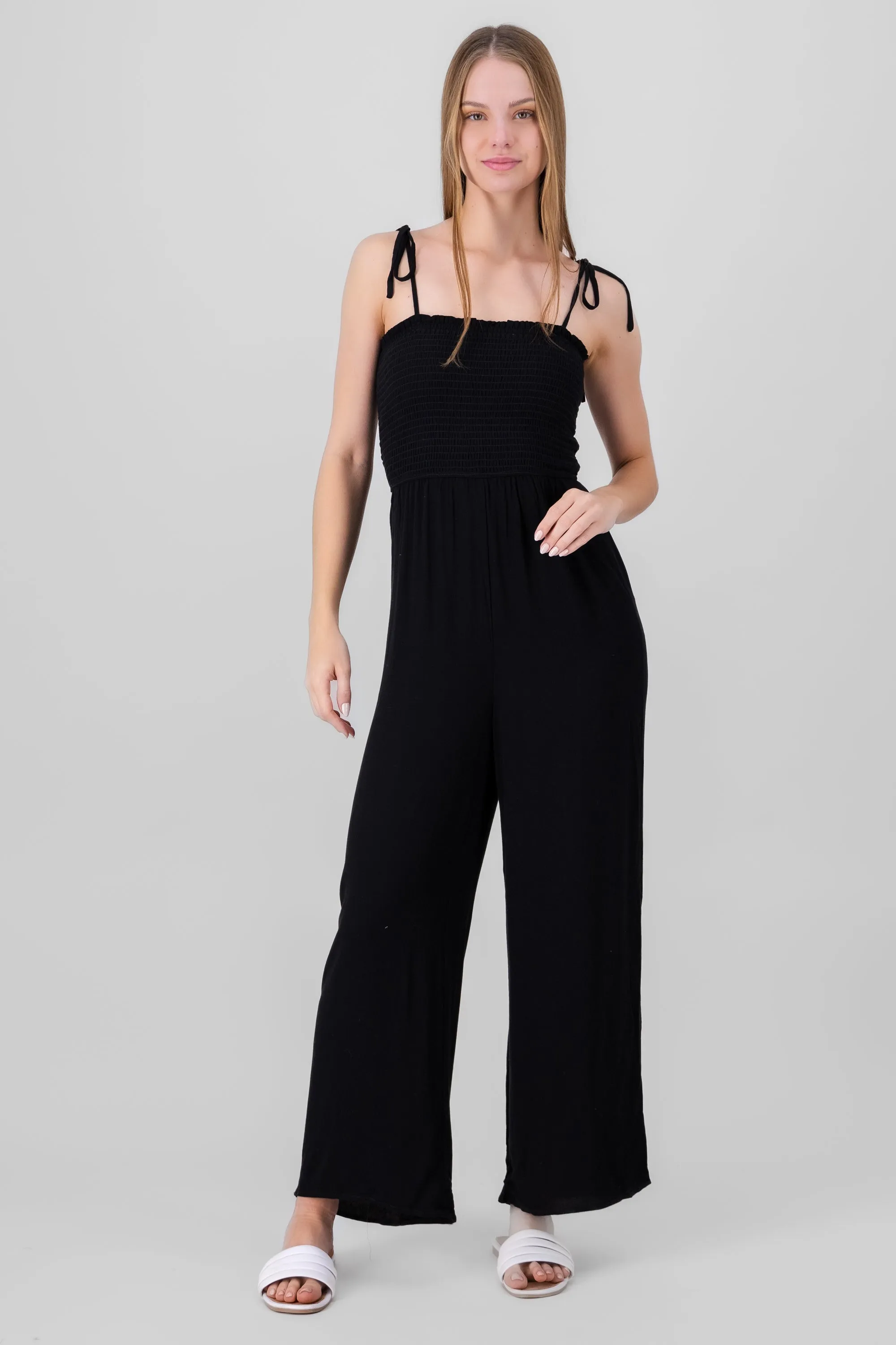 Jumpsuit wide leg liso smocked sold by Shasa