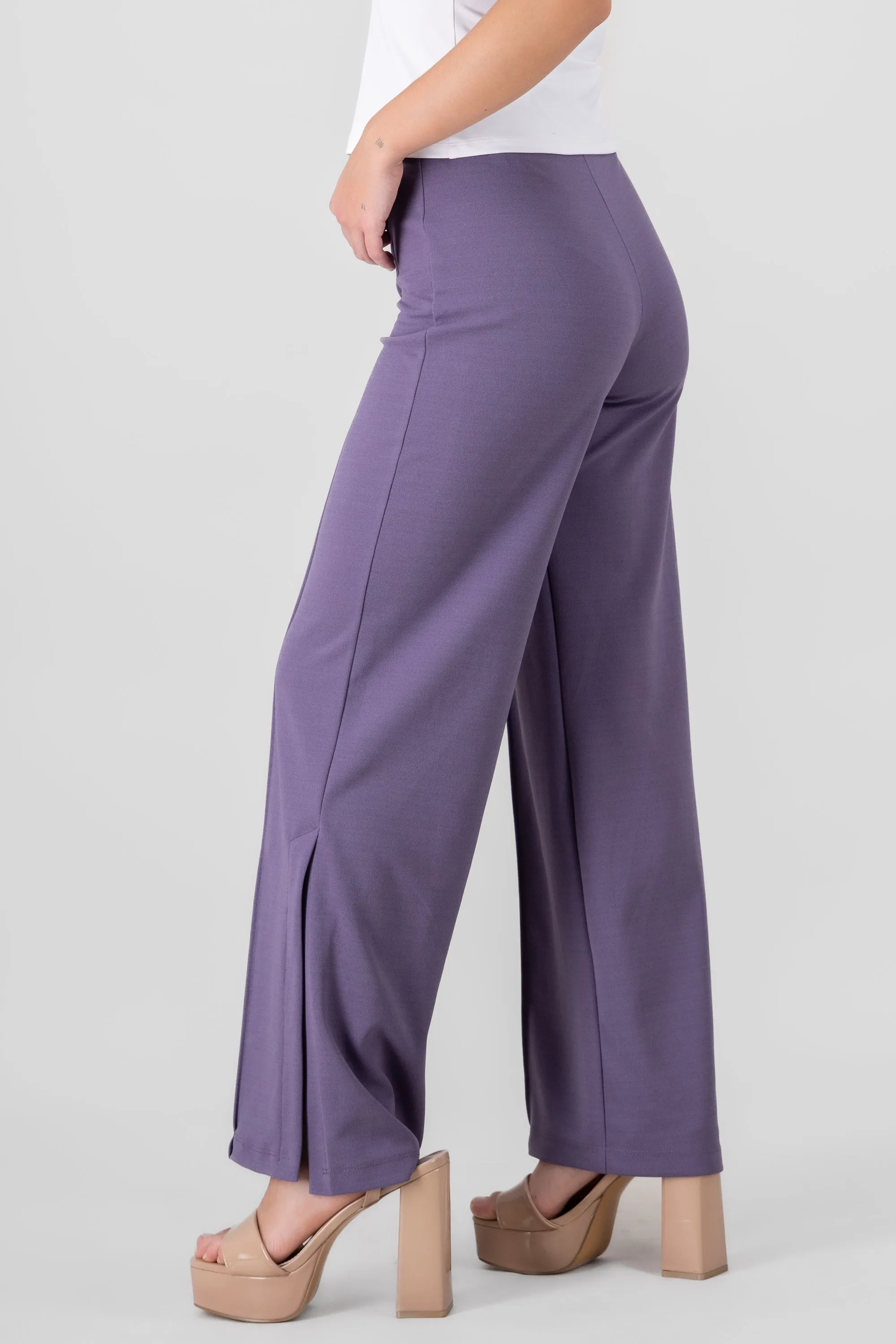 Pantalón Flared Costuras sold by Shasa product image thumbnail 3