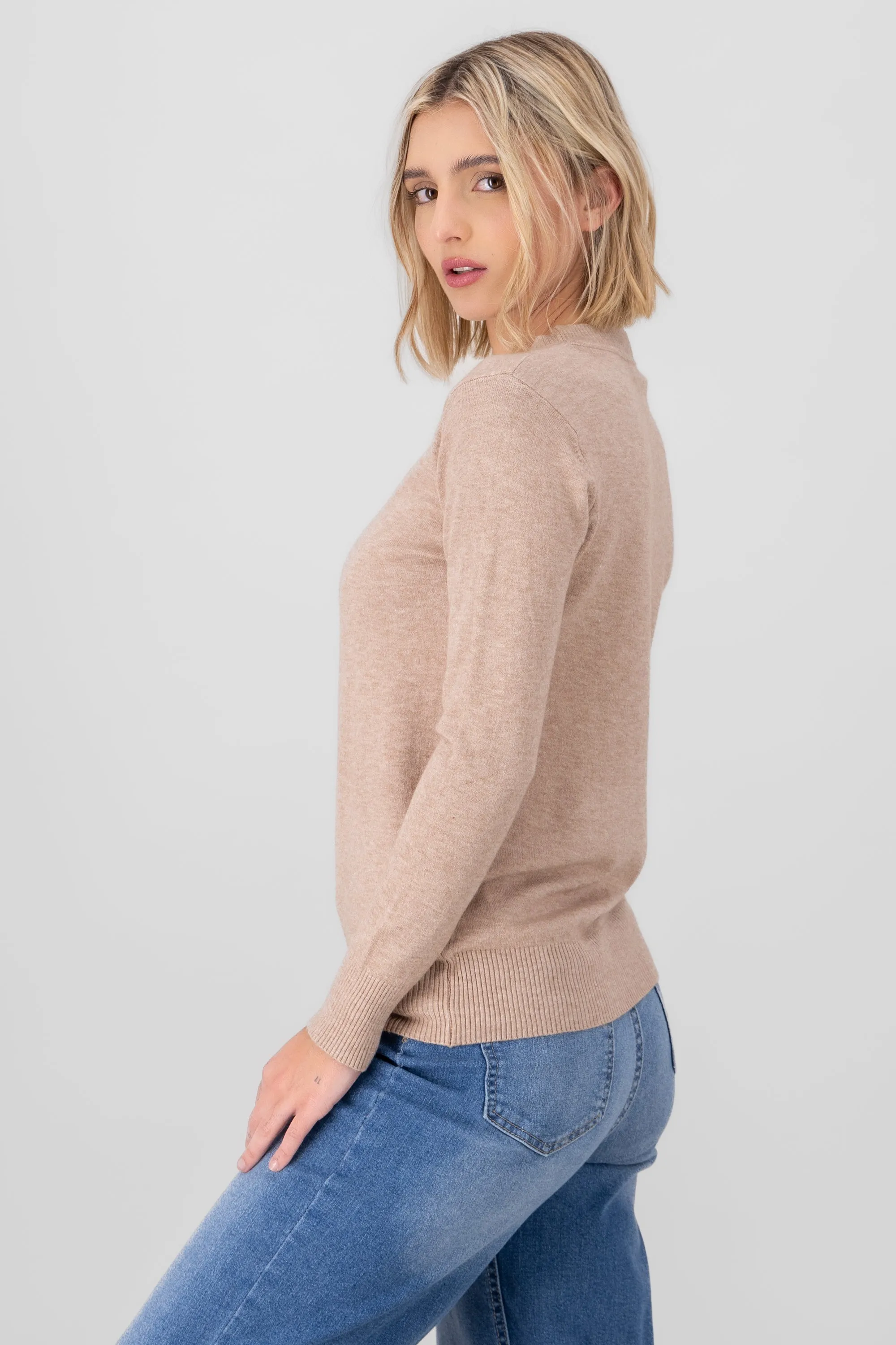 Sueter manga larga tejido cuello redondo sold by Shasa product image thumbnail 3