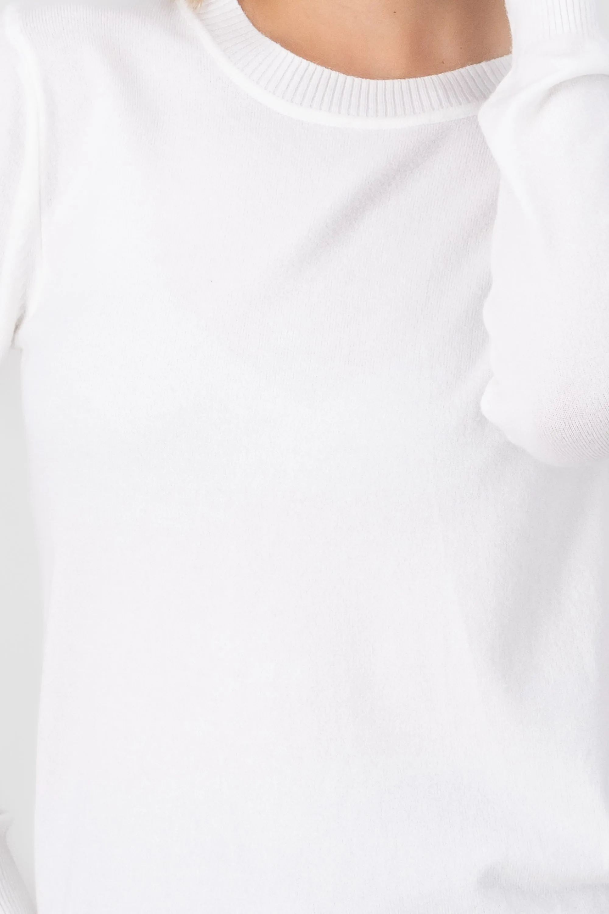 Sueter manga larga tejido cuello redondo sold by Shasa product image thumbnail 5