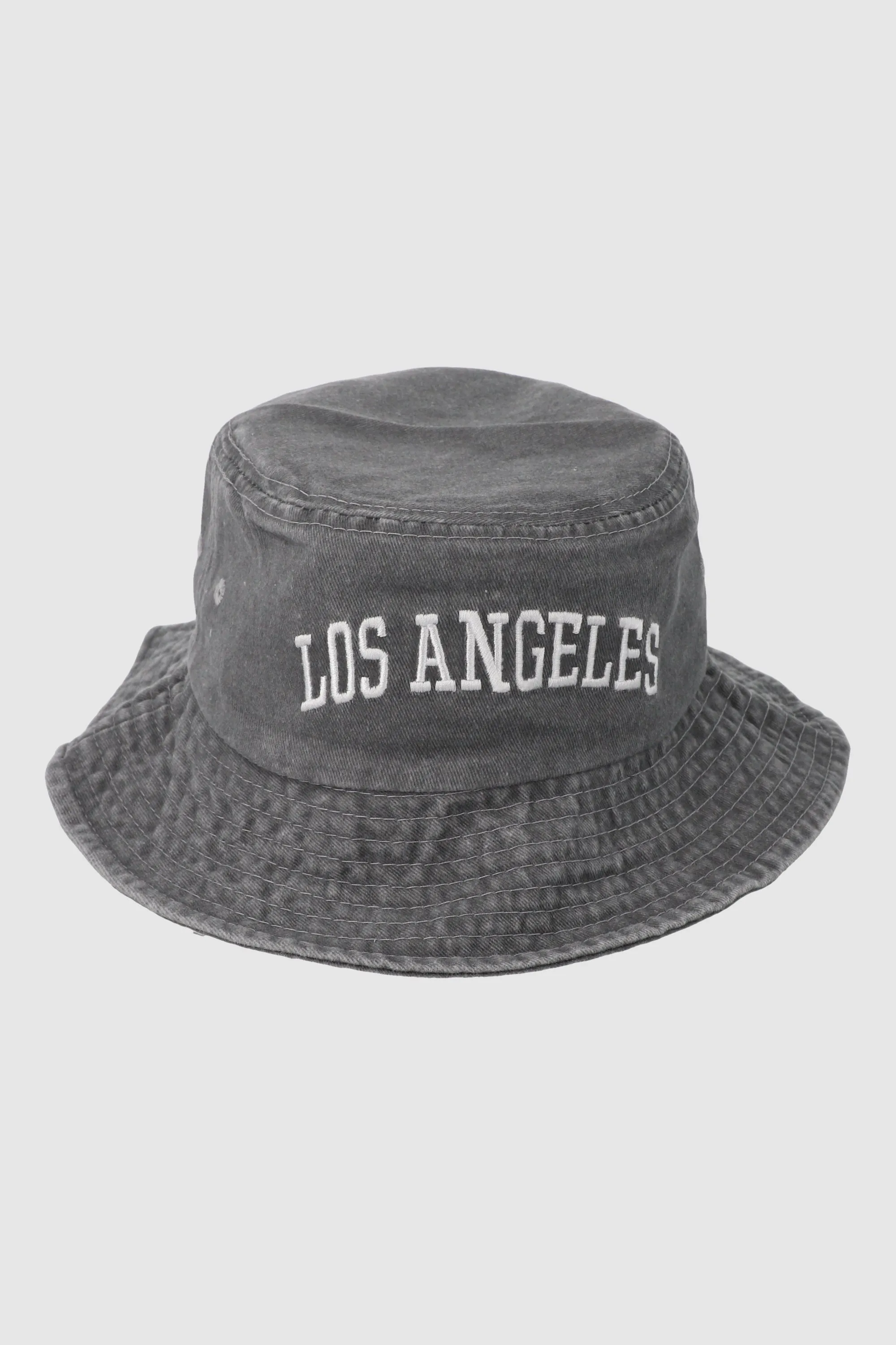 Bucket hat los angeles efecto vintage sold by Shasa product image thumbnail 2