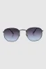 Lentes geometricos super oscuros sold by Shasa