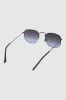 Lentes geometricos super oscuros sold by Shasa