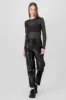 Pantalon recto efecto piel bolsillos sold by Shasa