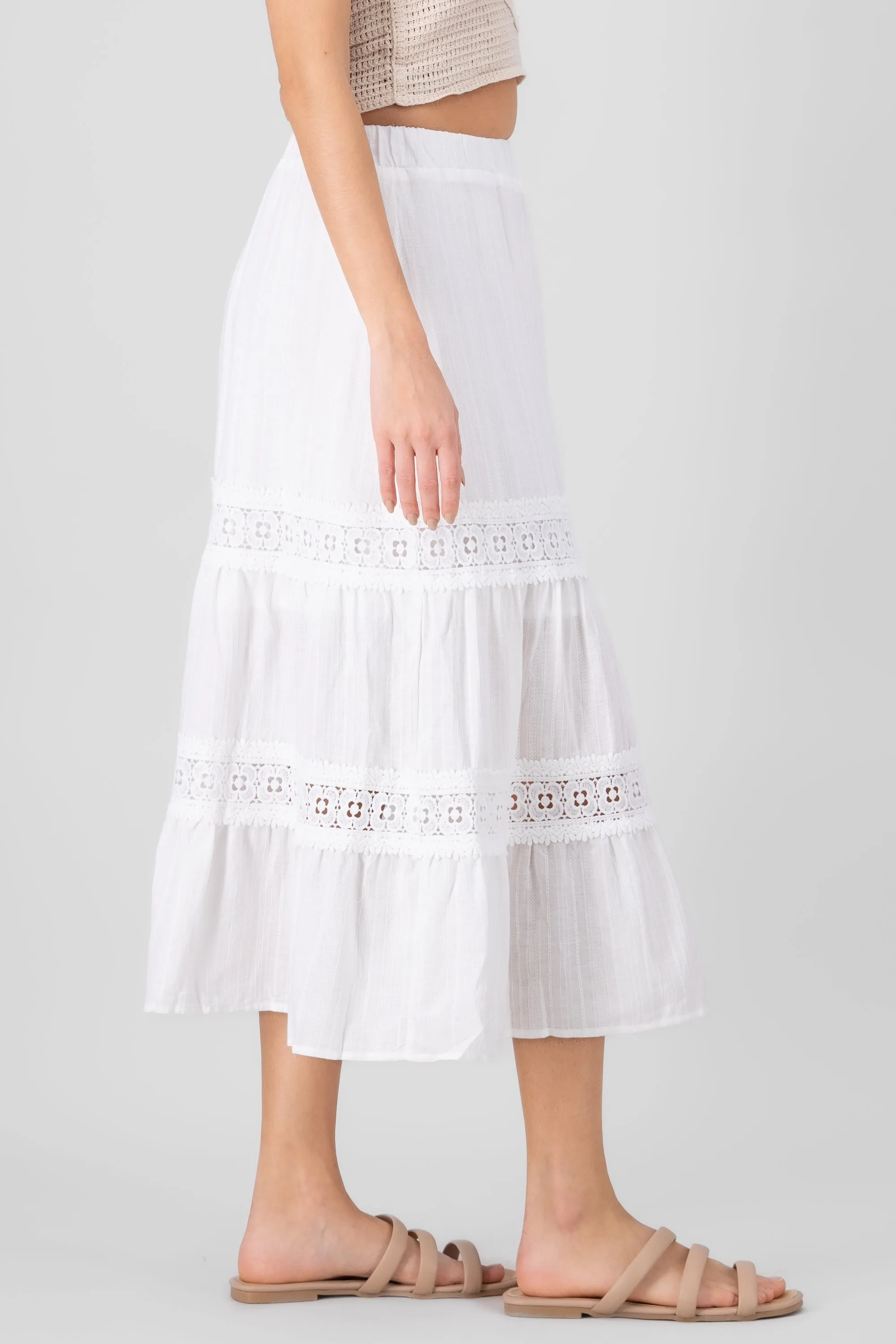 Falda Midi Detalle Crochet sold by Shasa product image thumbnail 3