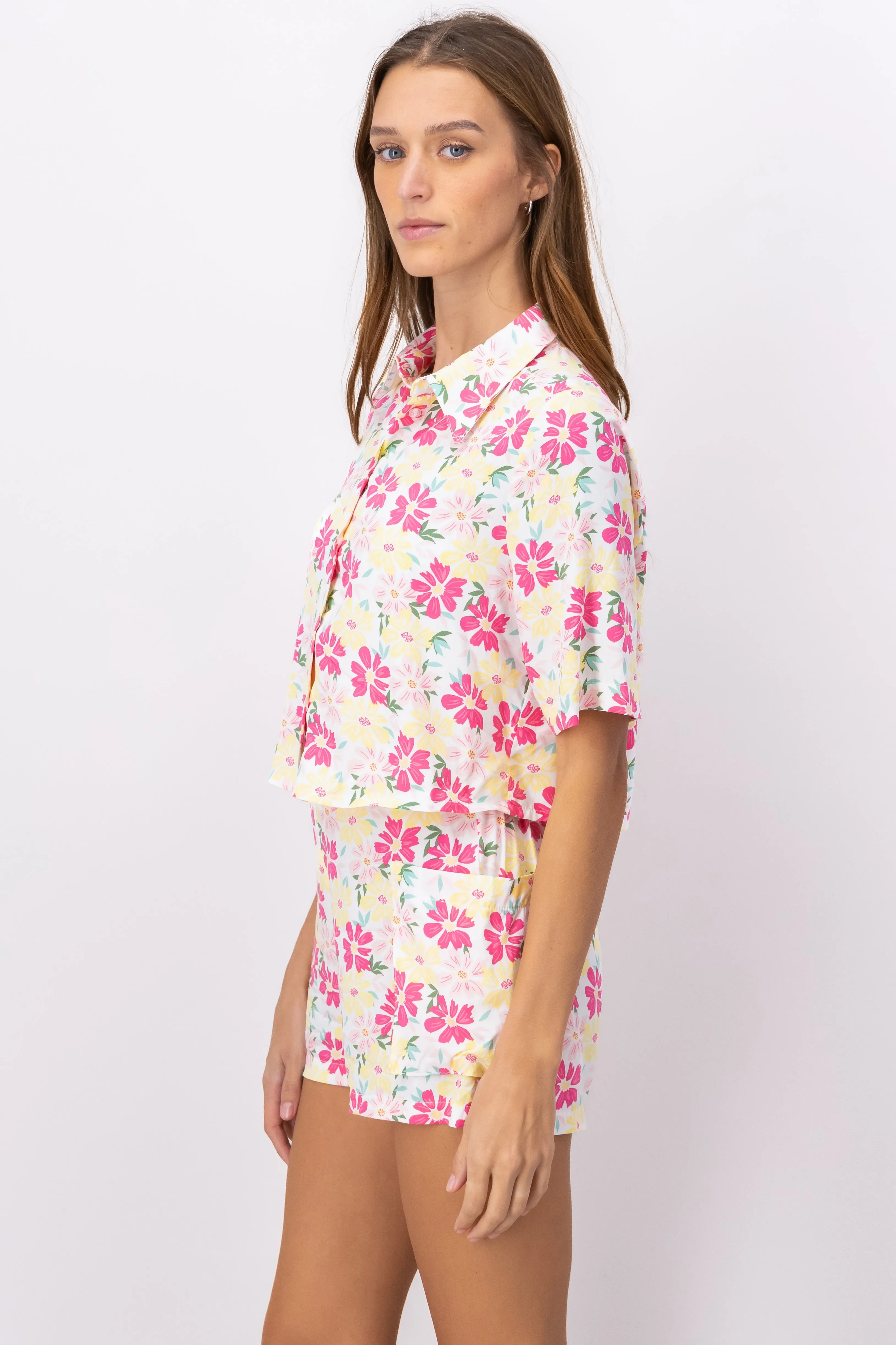 Camisa crop detalle estampado sold by Shasa product image thumbnail 3