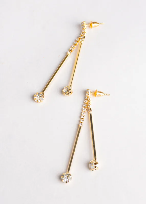 Aretes largos doble barra sold by Shasa