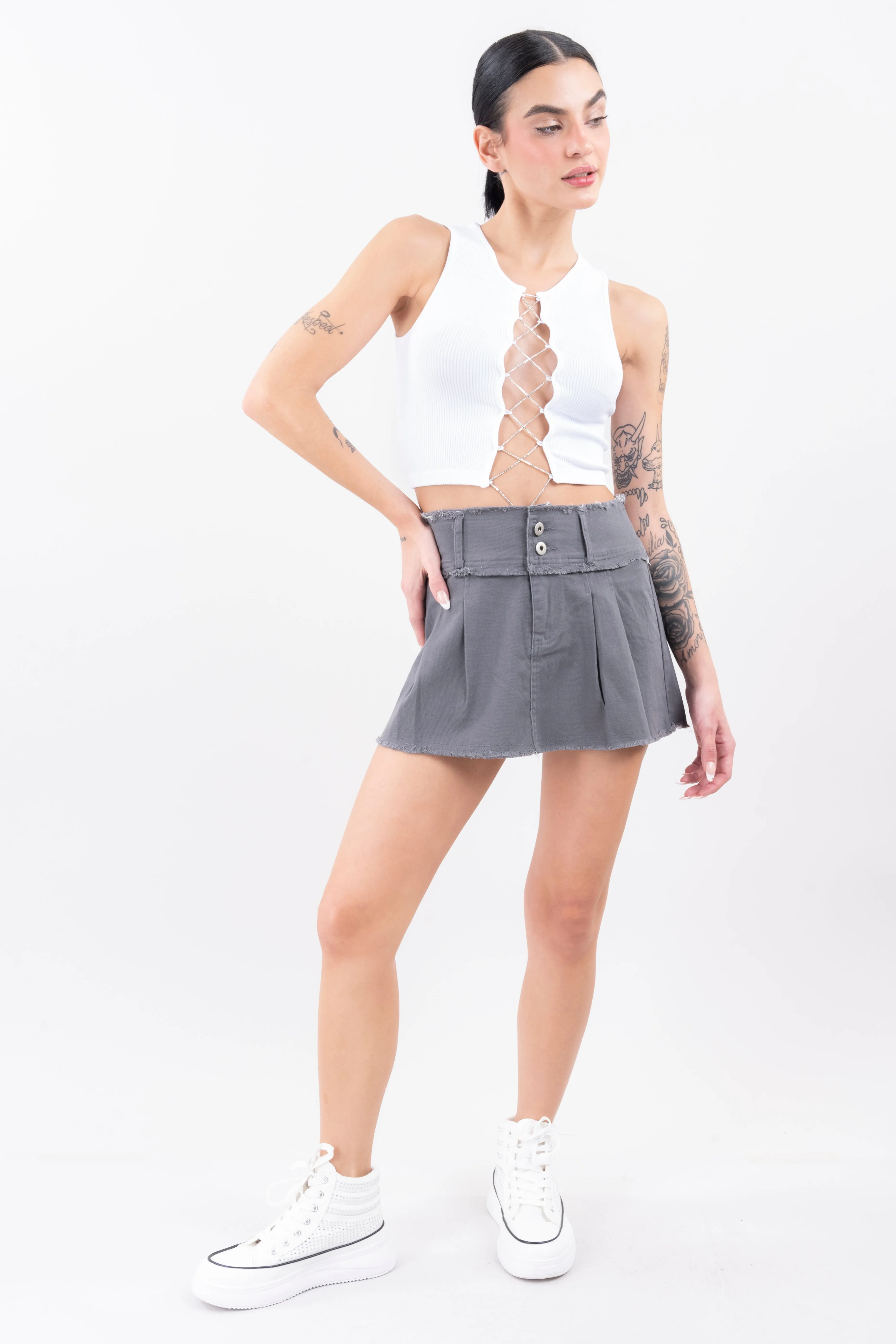 Falda mini low rise denim sold by Shasa product image thumbnail 2