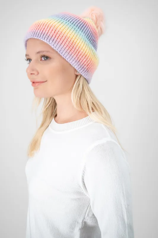 Gorro beanie pompón sold by Shasa