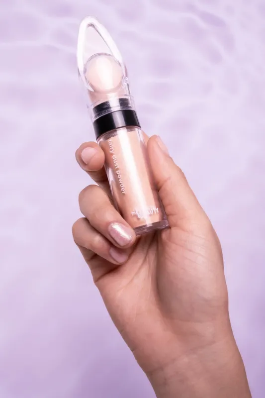 Iluminador polvo hadas sold by Shasa