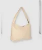 Bolsa Tote Grande Flores sold by Shasa
