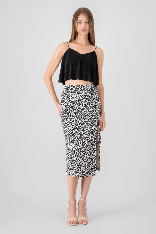 Falda midi animal print sold by Shasa