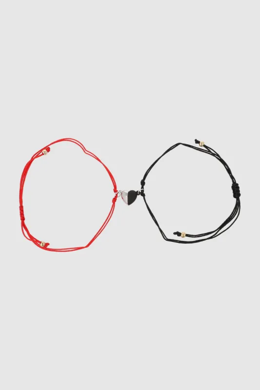 Set Pulseras Corazon Iman sold by Shasa