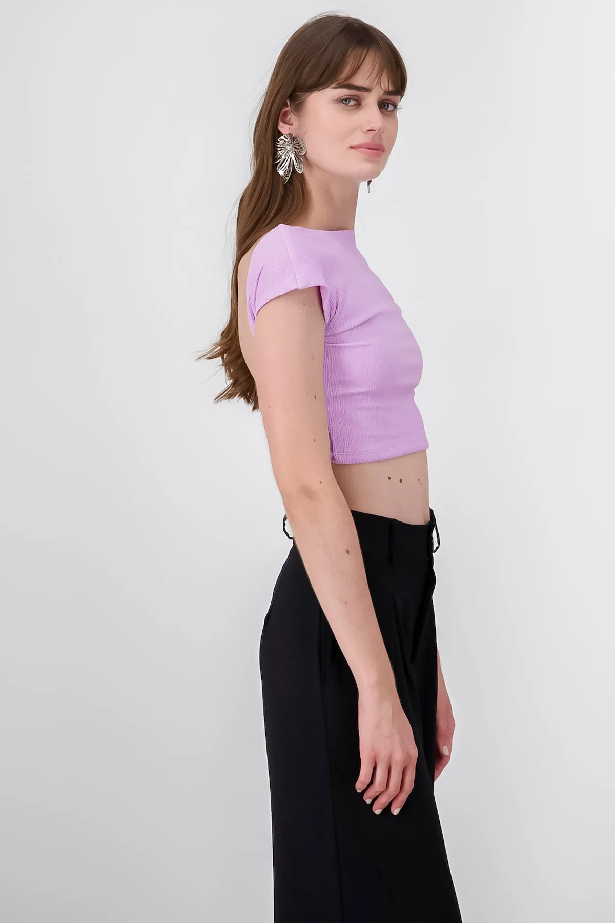 Crop top manga corta sold by Shasa product image thumbnail 3