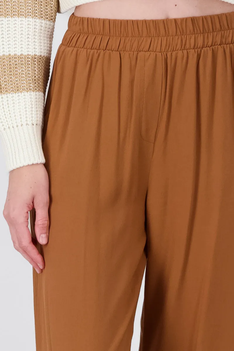 Pantalón Wide Leg Cintura Alta Fruncida sold by Shasa product image thumbnail 5