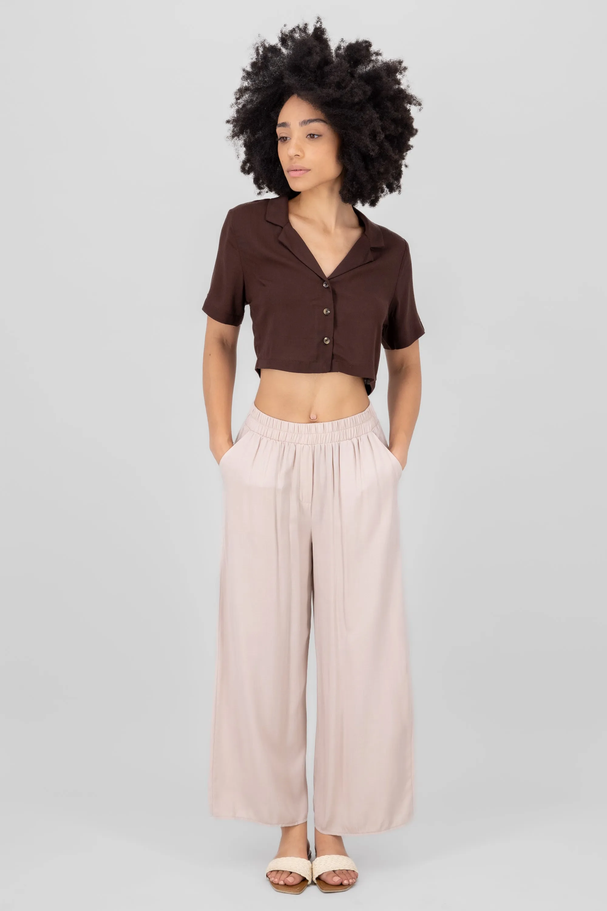 Pantalón Wide Leg Cintura Alta Fruncida sold by Shasa